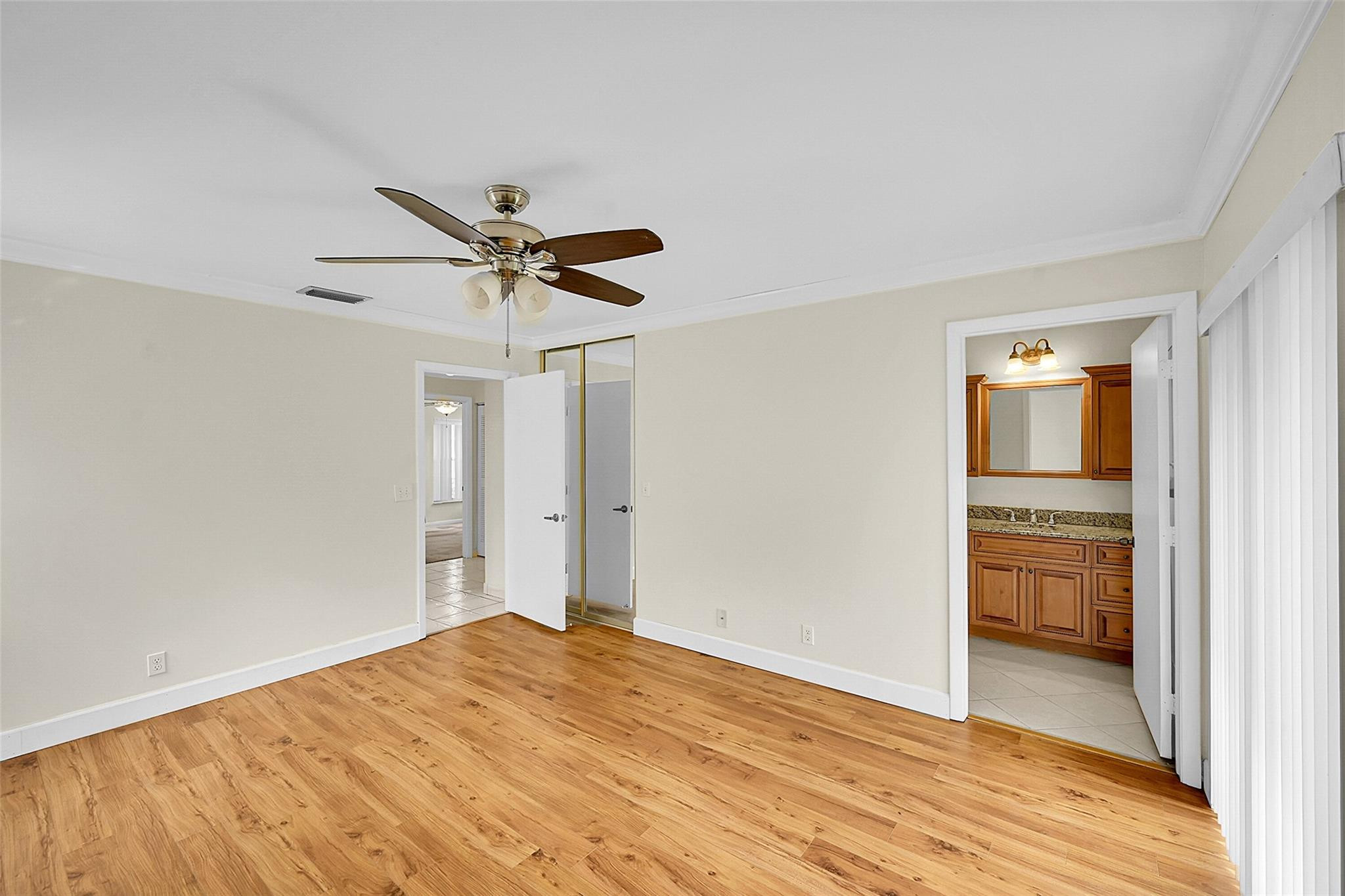 1046 NW 10th St