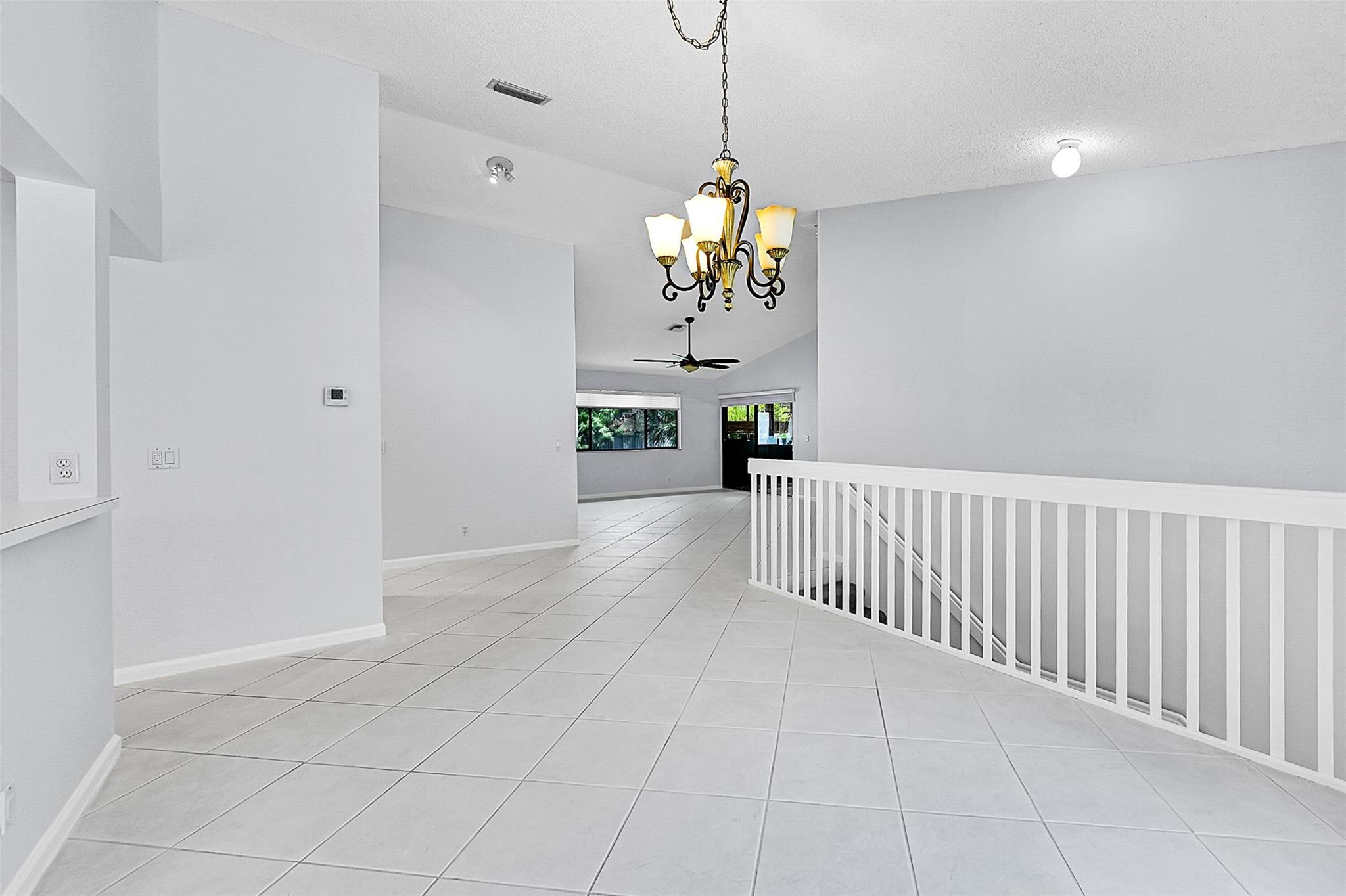 7525 NW 61st Ter 7525