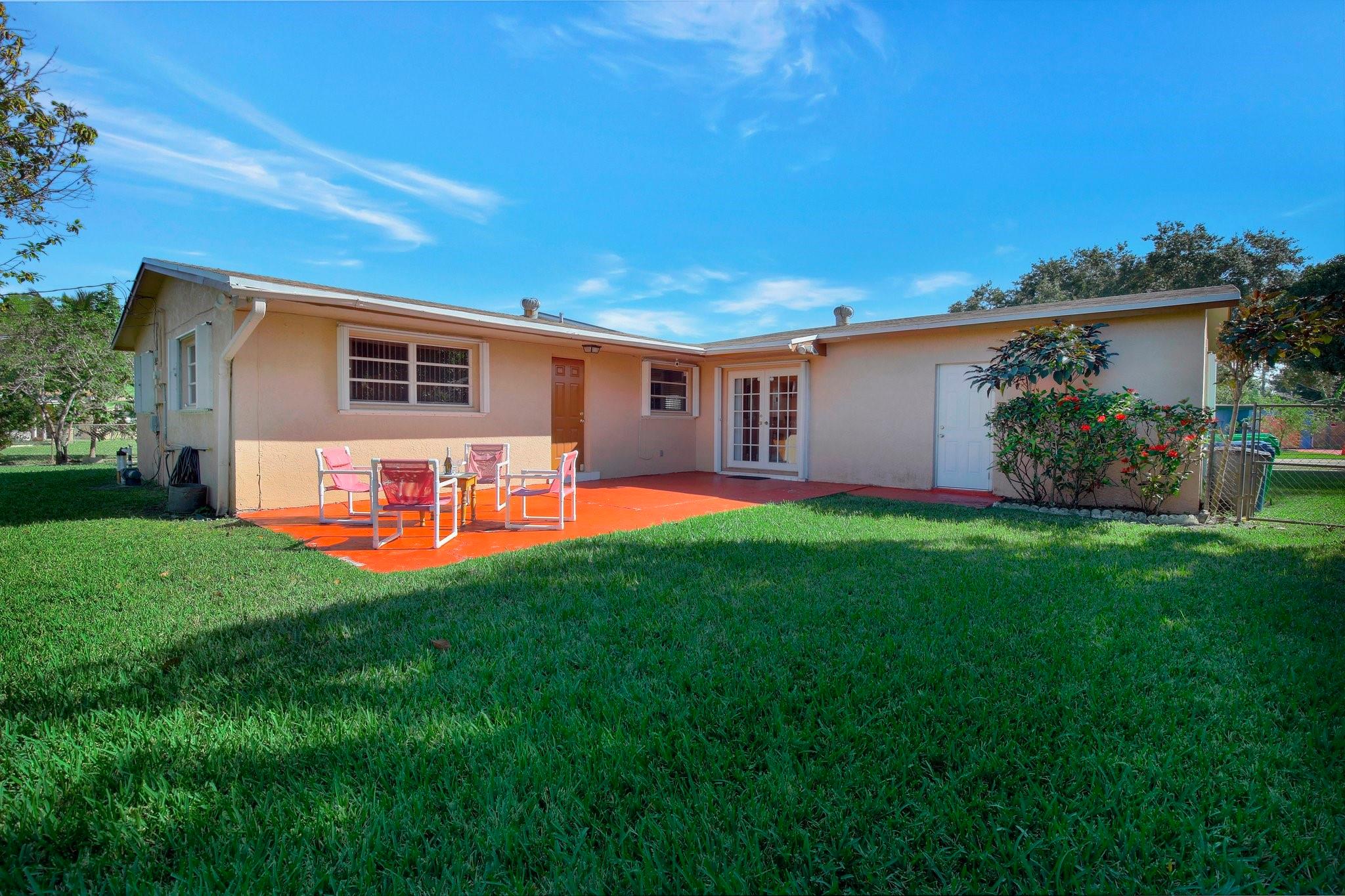 1831 NW 63rd Ave