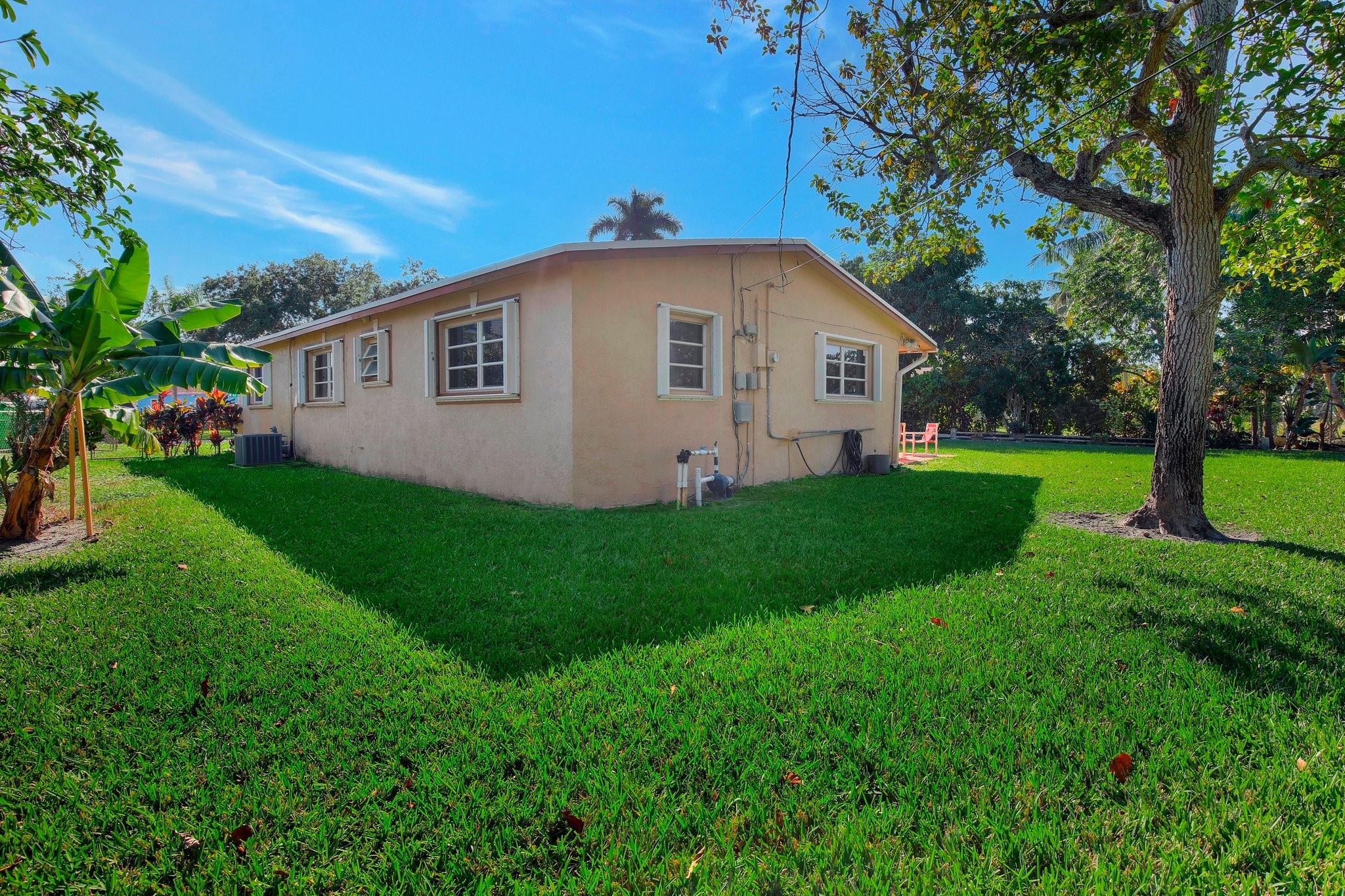 1831 NW 63rd Ave
