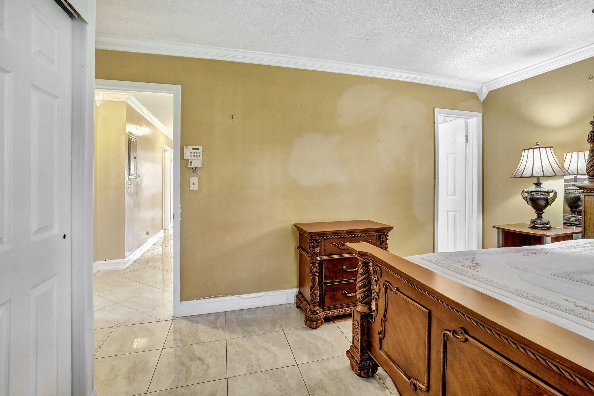 1831 NW 63rd Ave