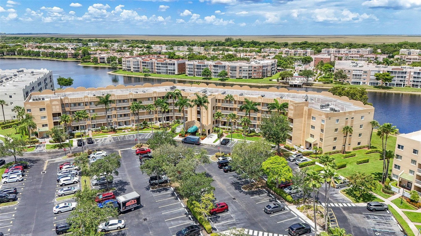 7739 Southampton Ter 209