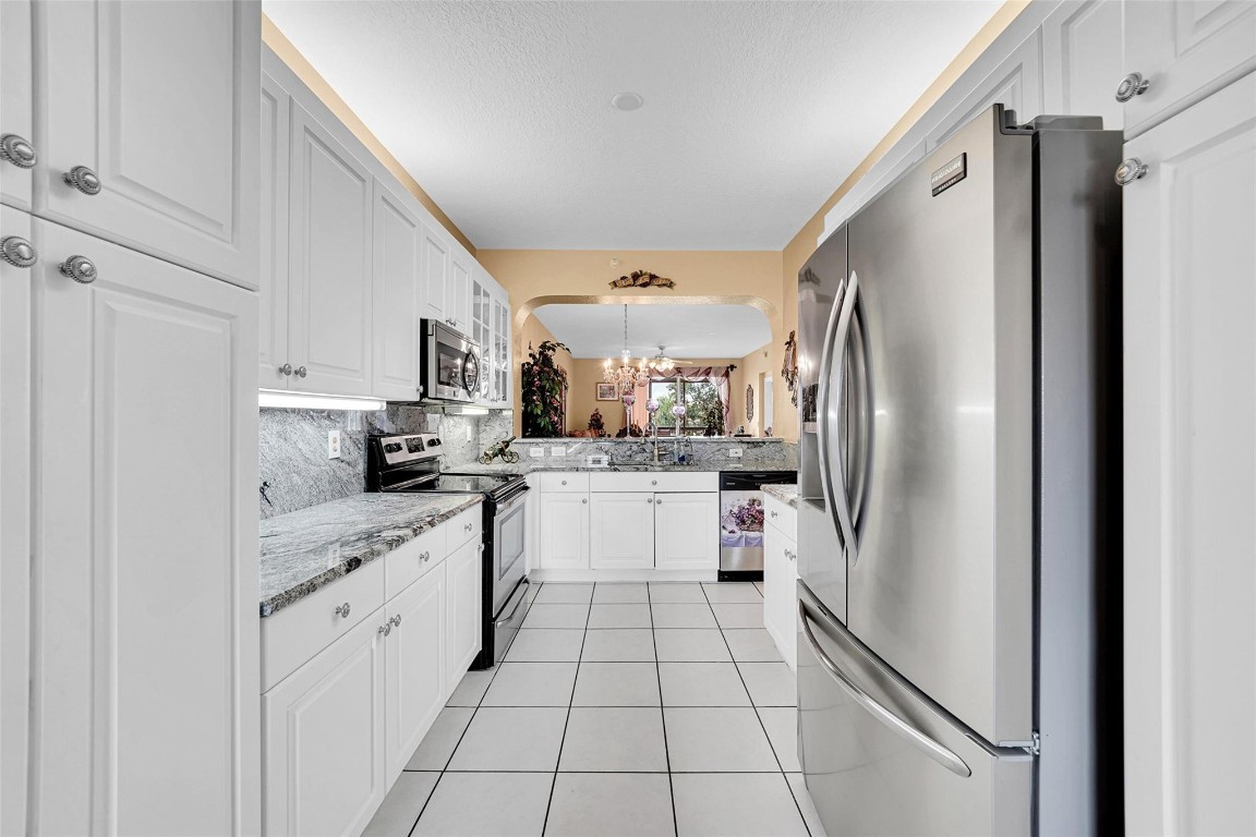 7739 Southampton Ter 209