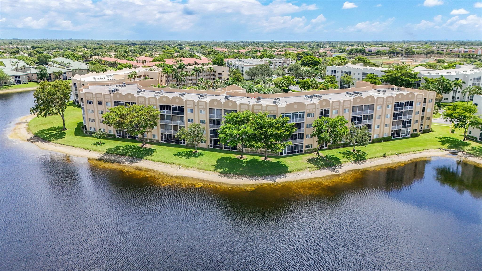 7739 Southampton Ter 209