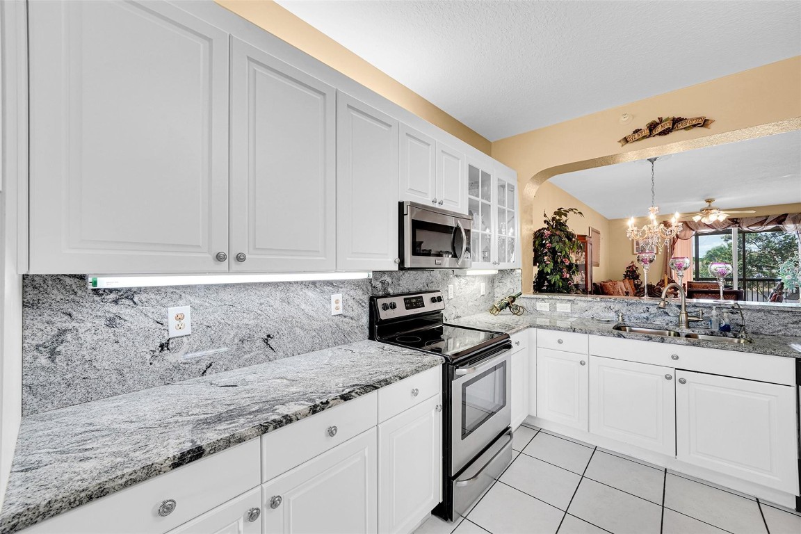 7739 Southampton Ter 209