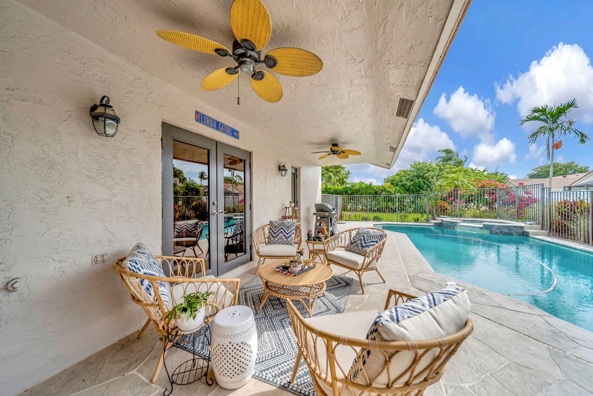 5301 NW 65th Ter