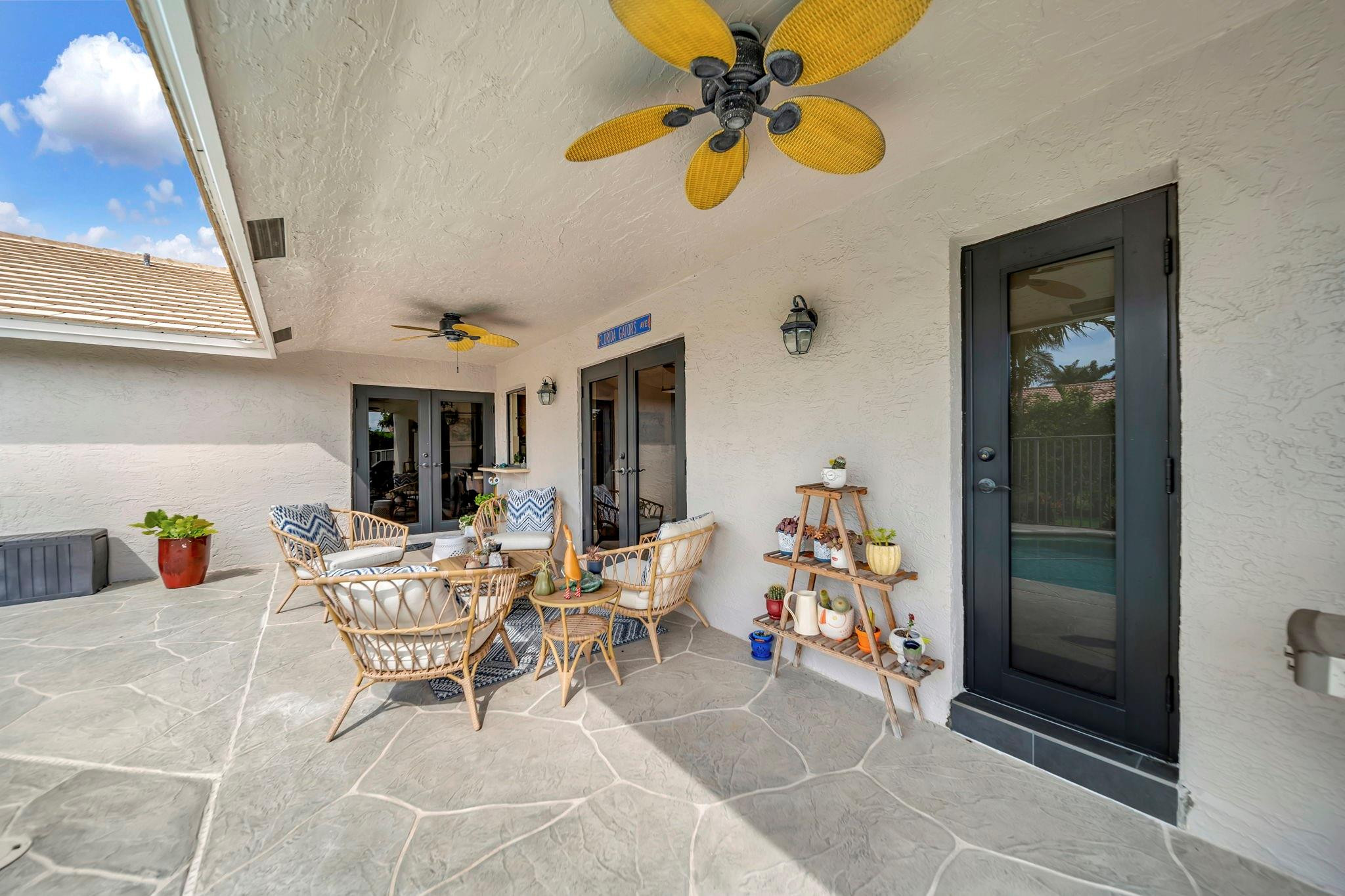 5301 NW 65th Ter