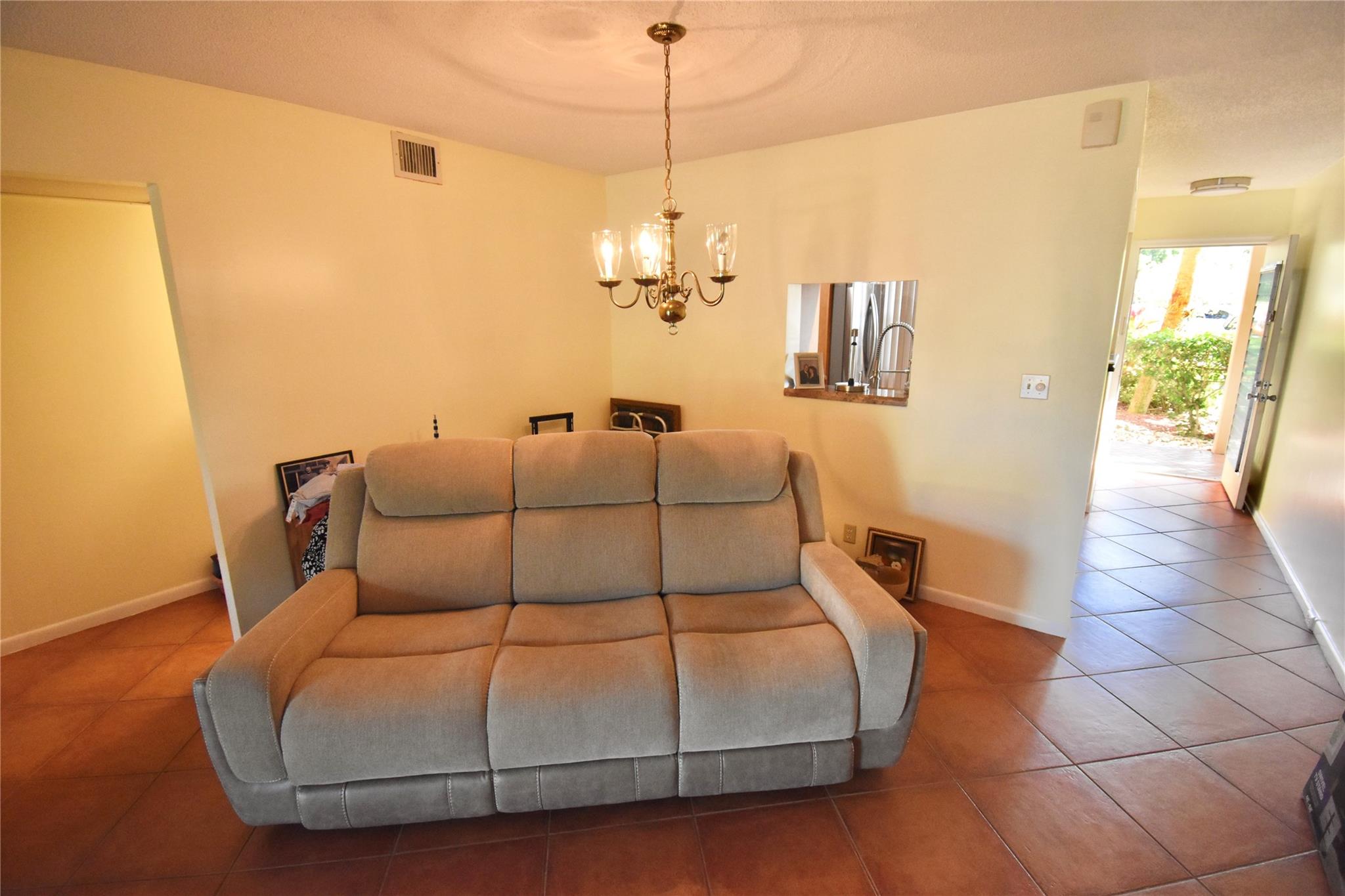 4301 Martinique Cir K1