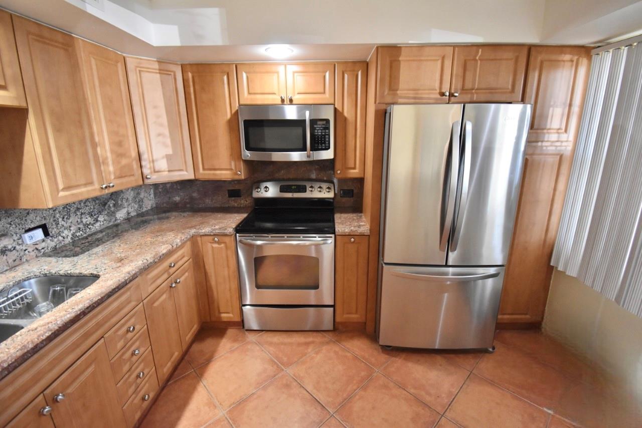 4301 Martinique Cir K1