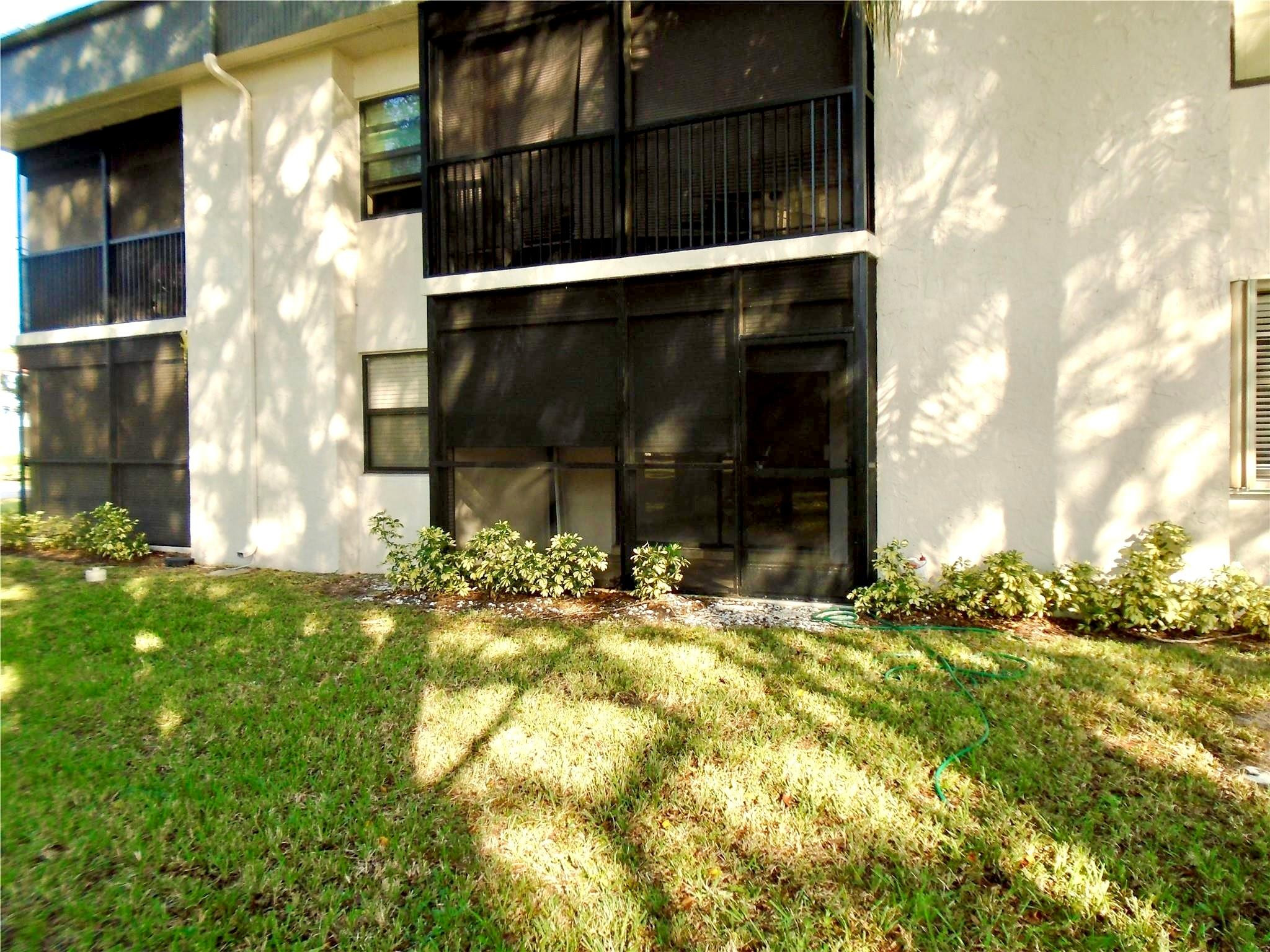 265 SE 10th St 2C
