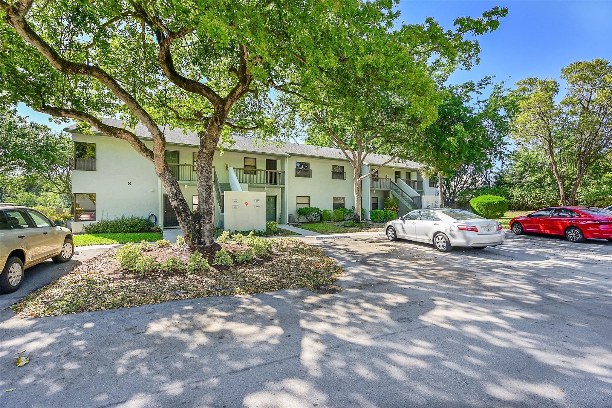 3860 N Carambola Cir 2957