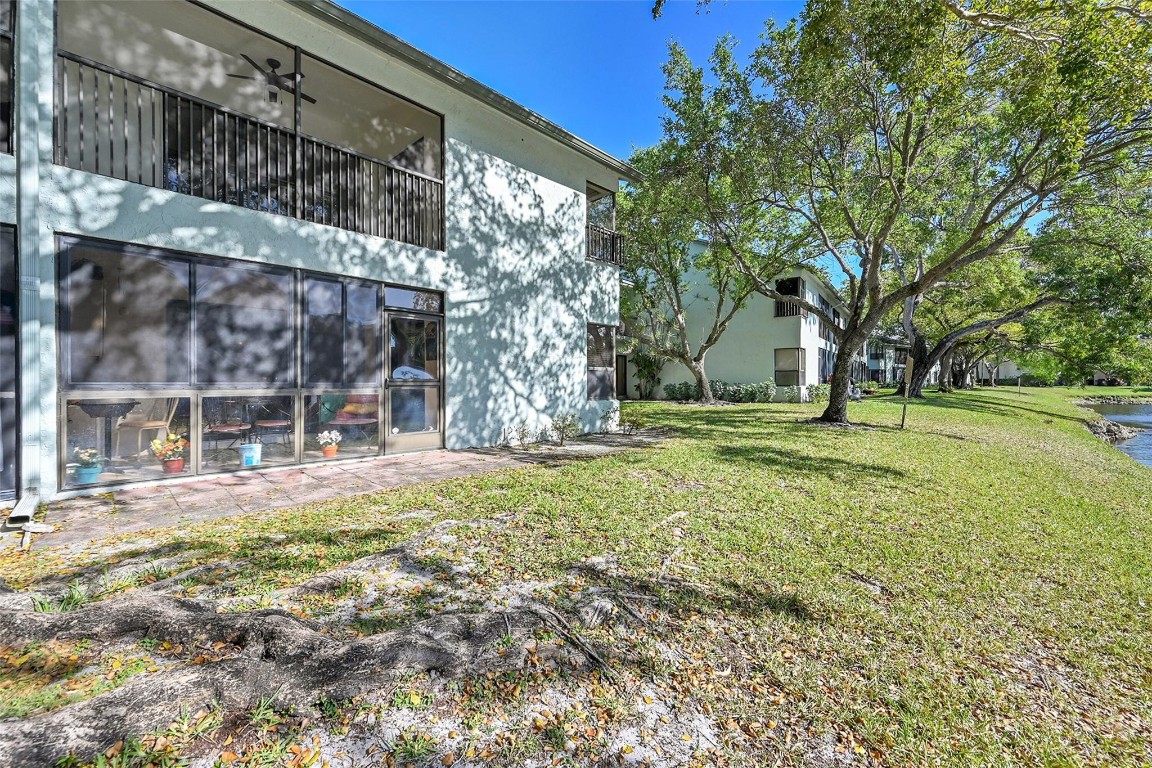 3860 N Carambola Cir 2957