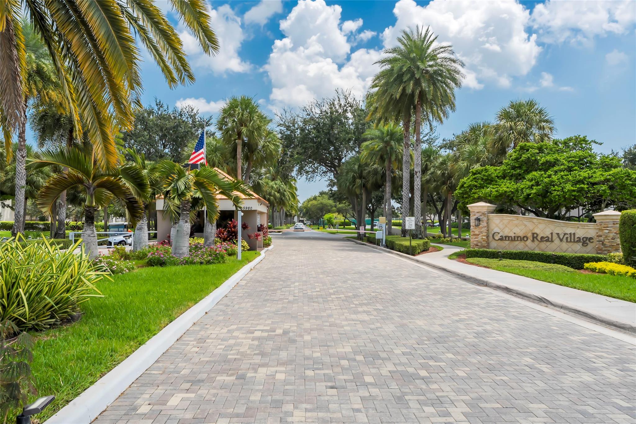 5701 Camino Del Sol 303