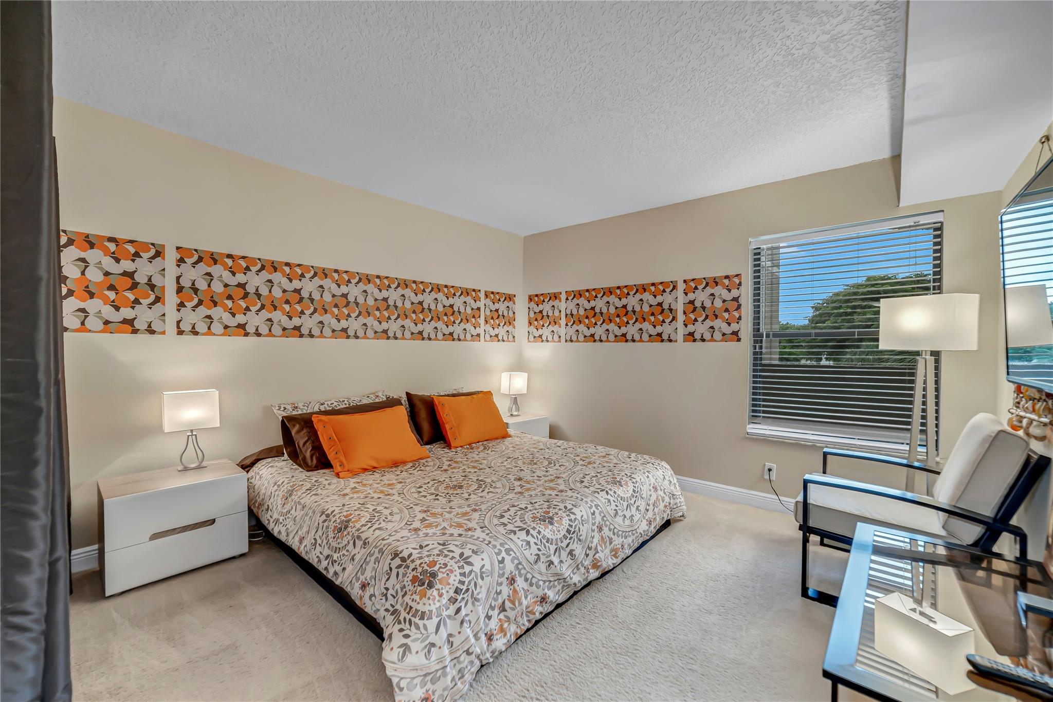 5701 Camino Del Sol 303