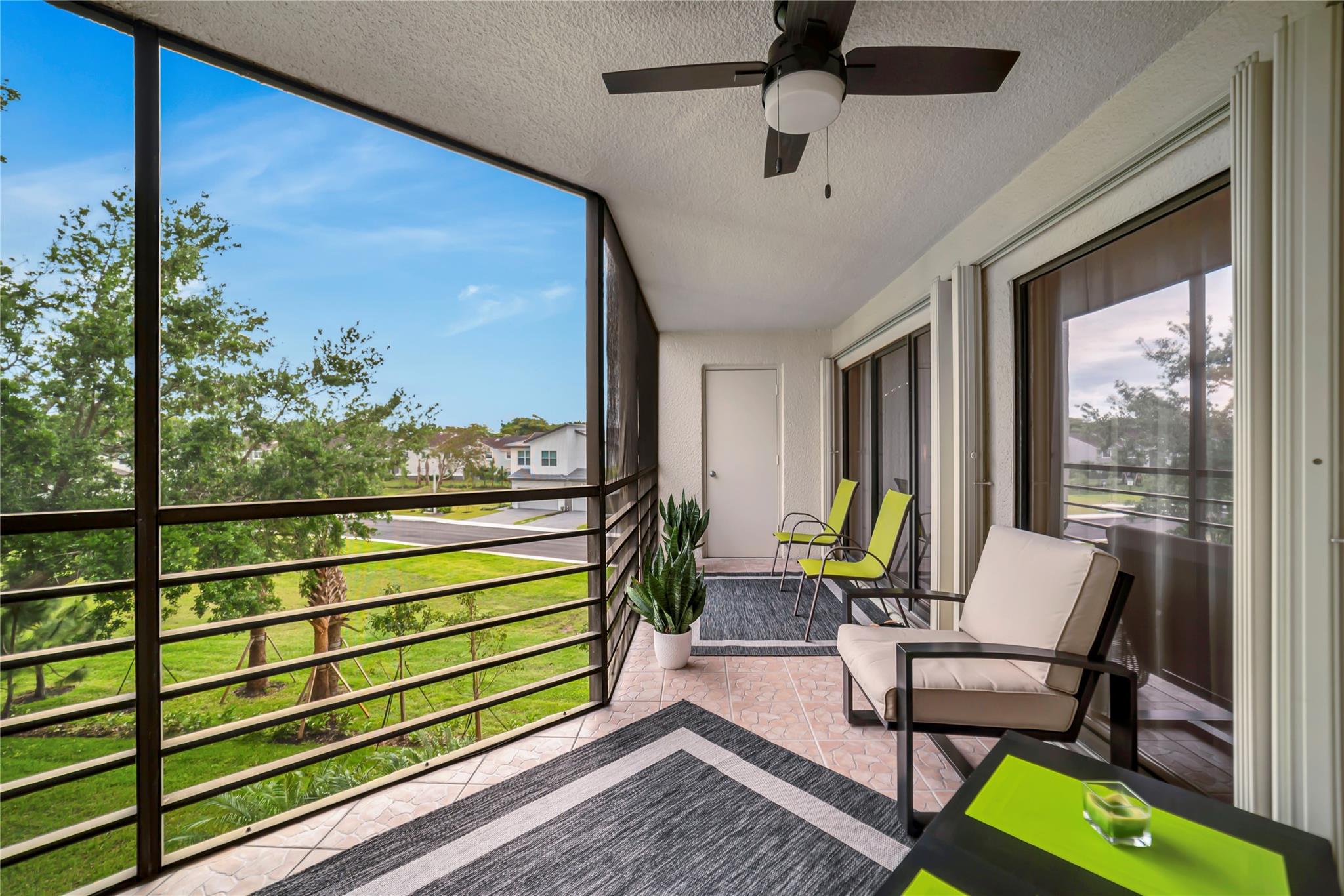 5701 Camino Del Sol 303
