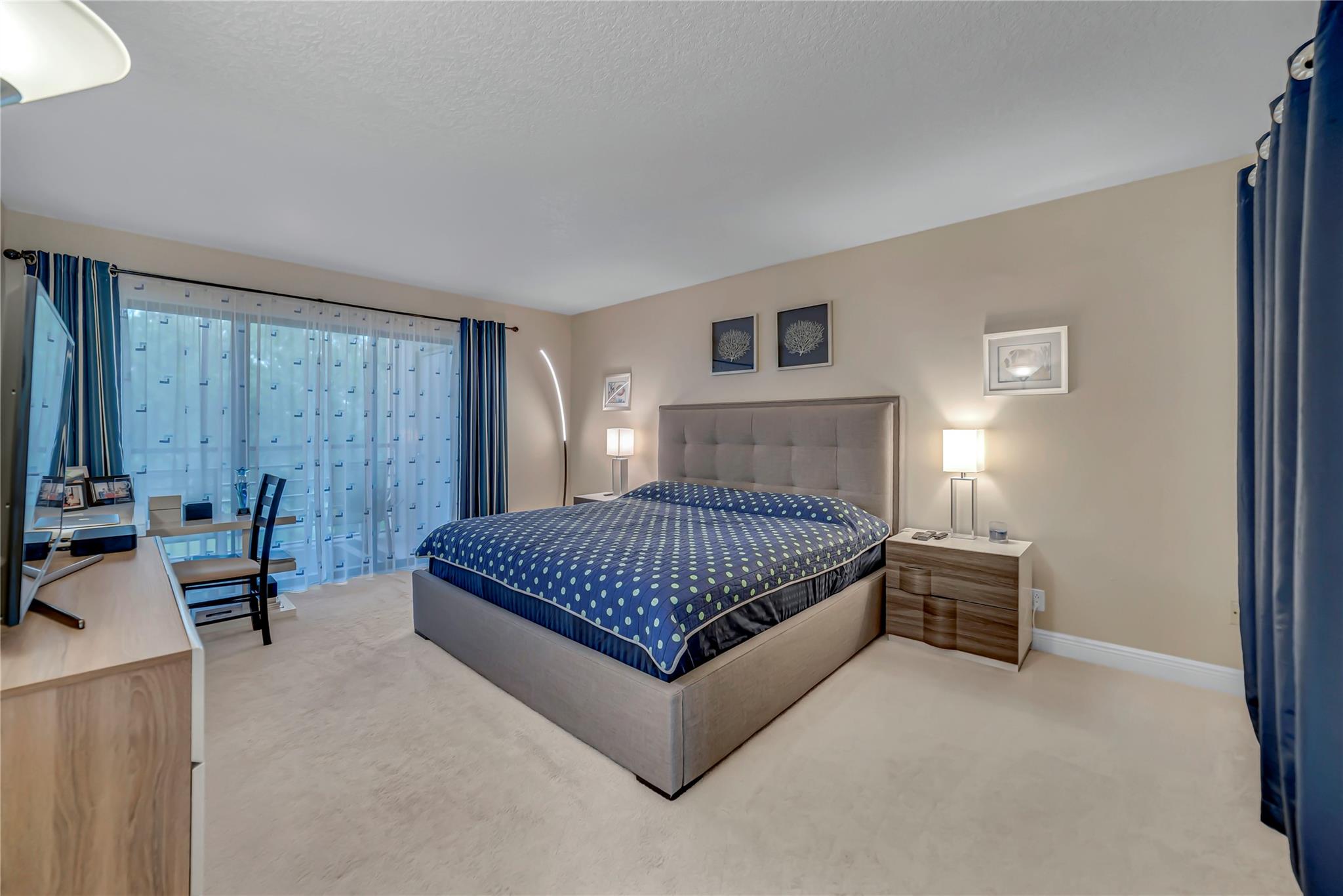 5701 Camino Del Sol 303