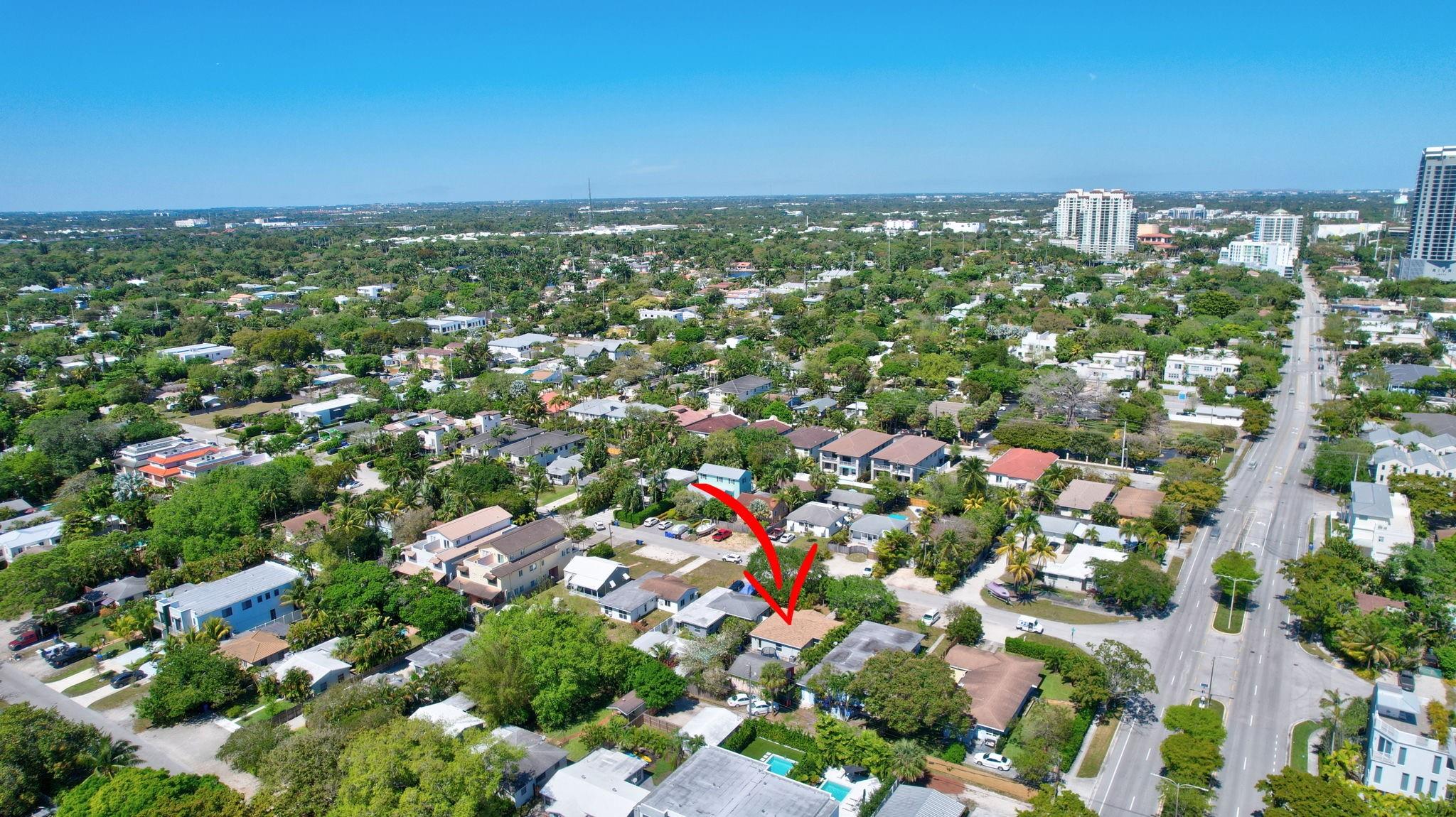 410 SW 10 St