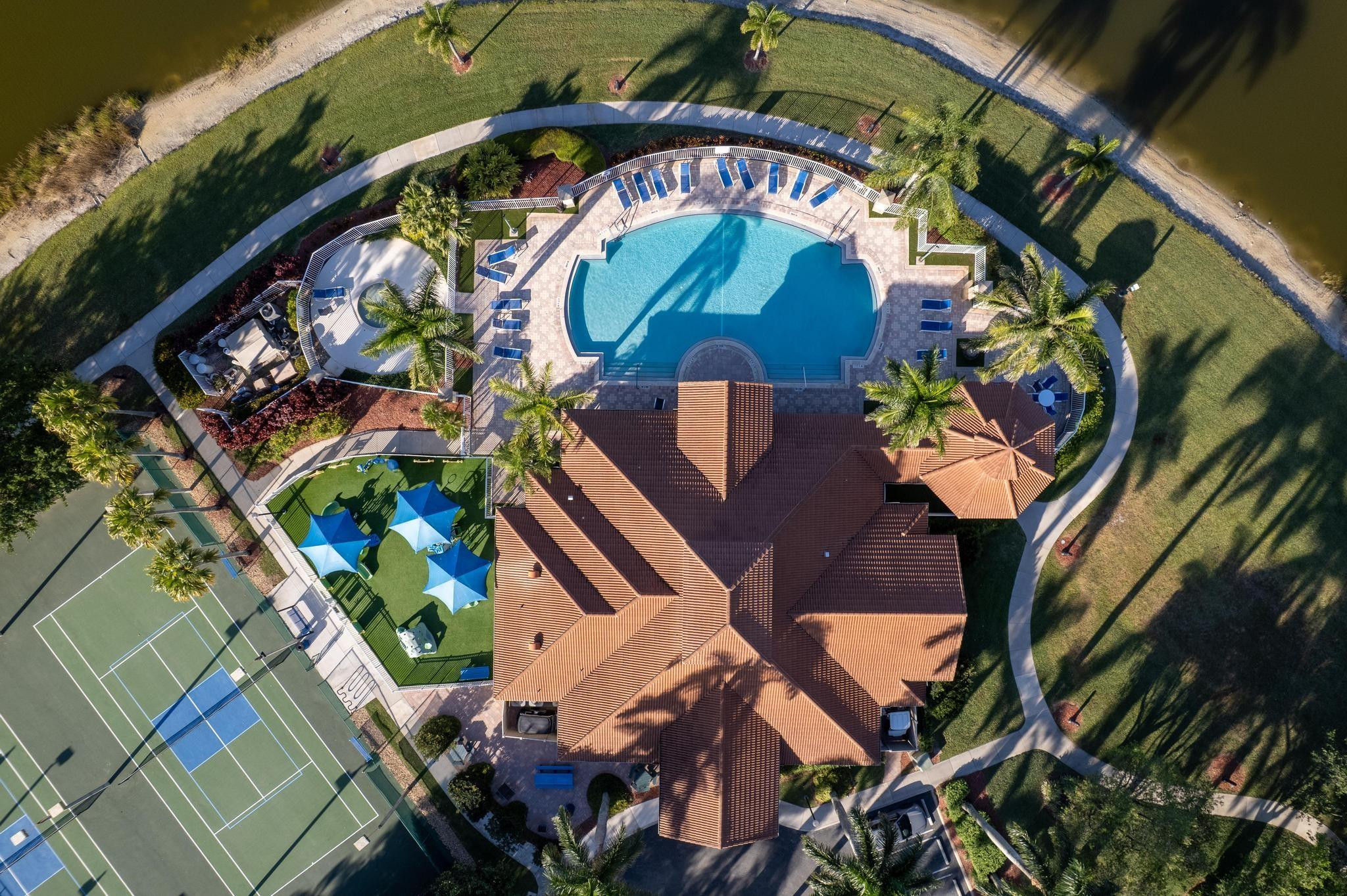 3590 Old Lighthouse Circle