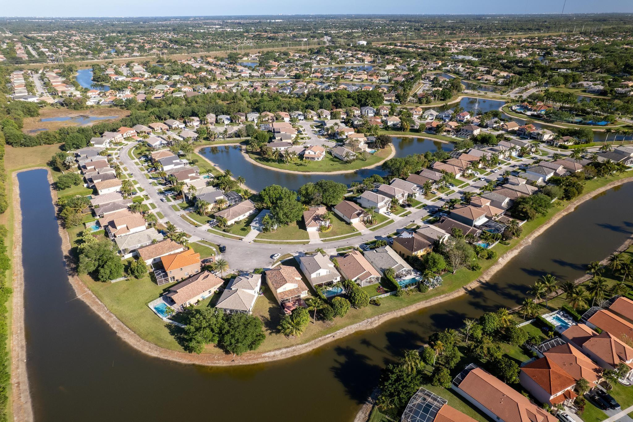 3590 Old Lighthouse Circle