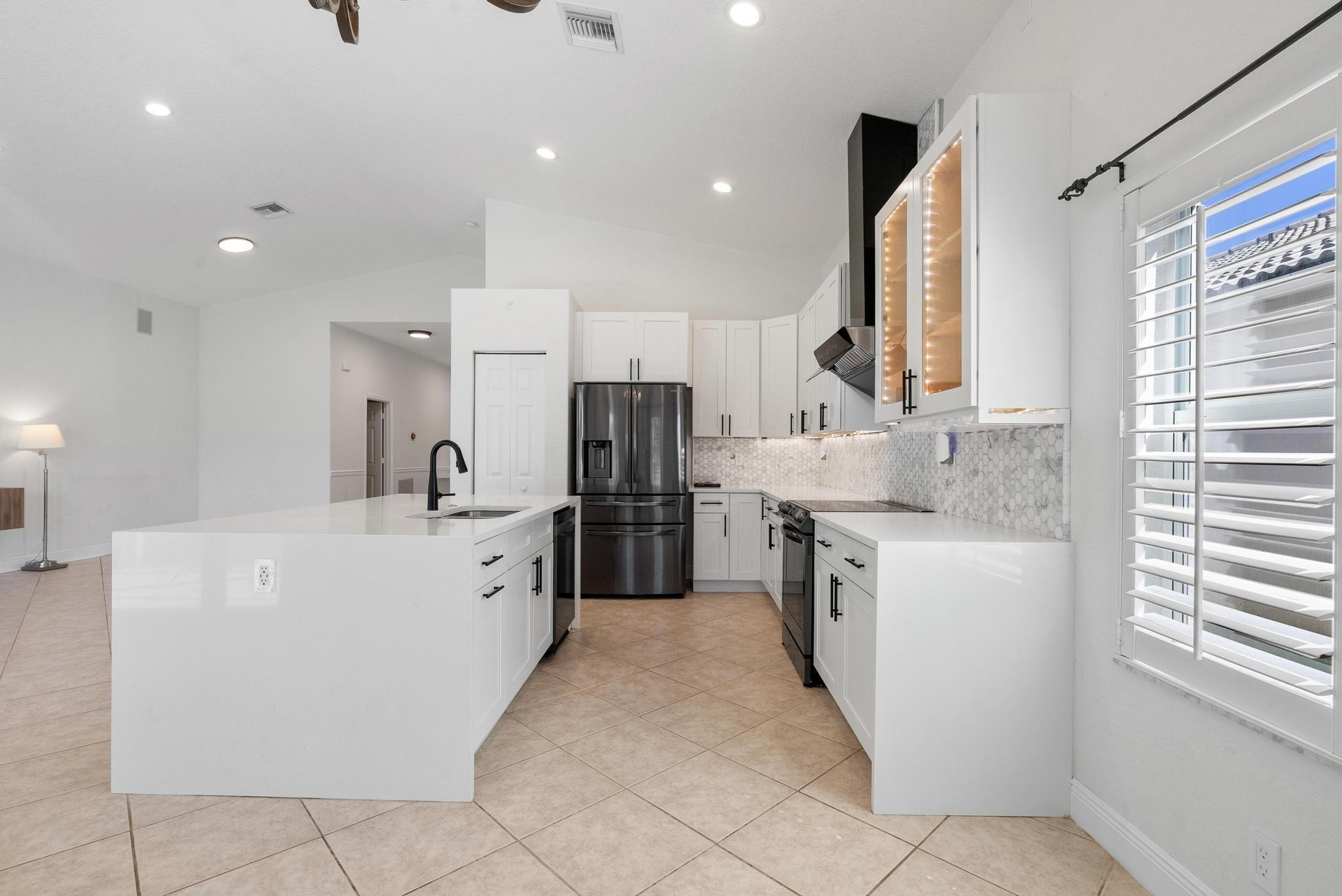 3590 Old Lighthouse Circle