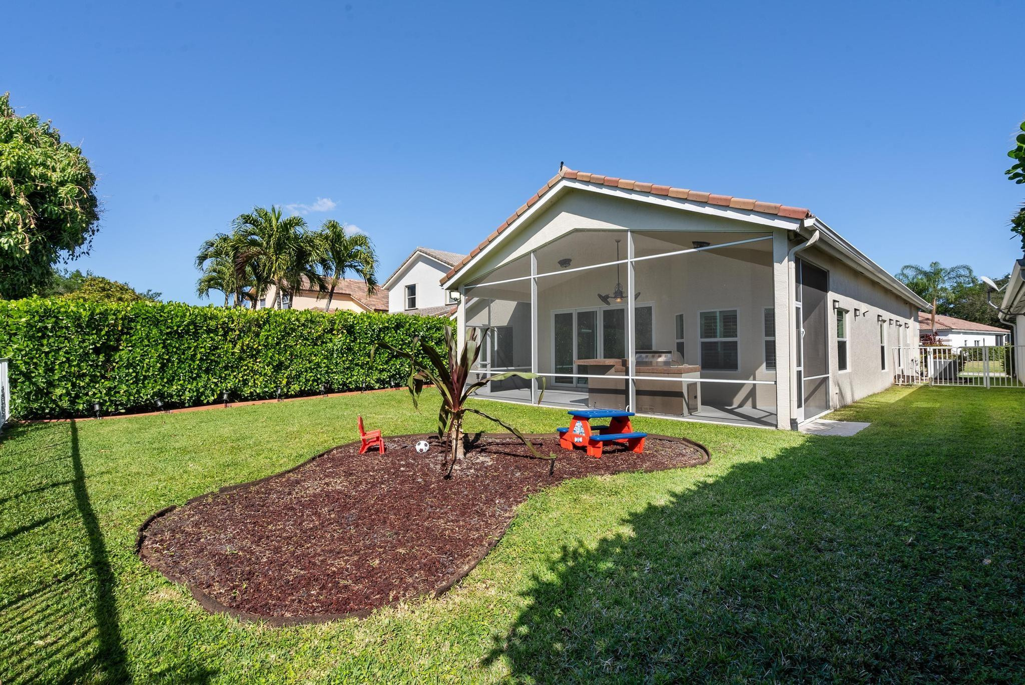 3590 Old Lighthouse Circle