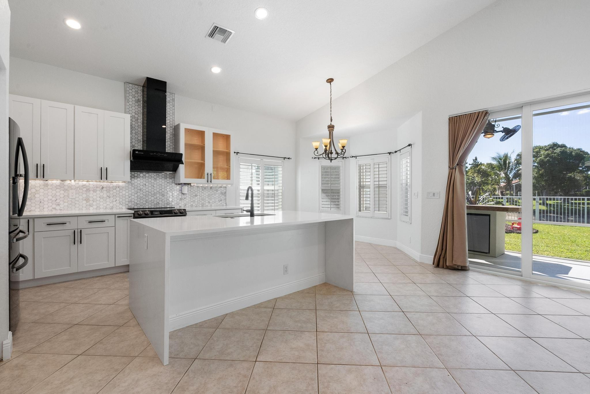 3590 Old Lighthouse Circle