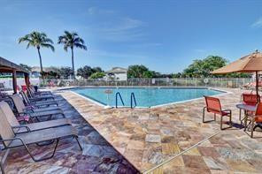 9547 Honeybell Cir