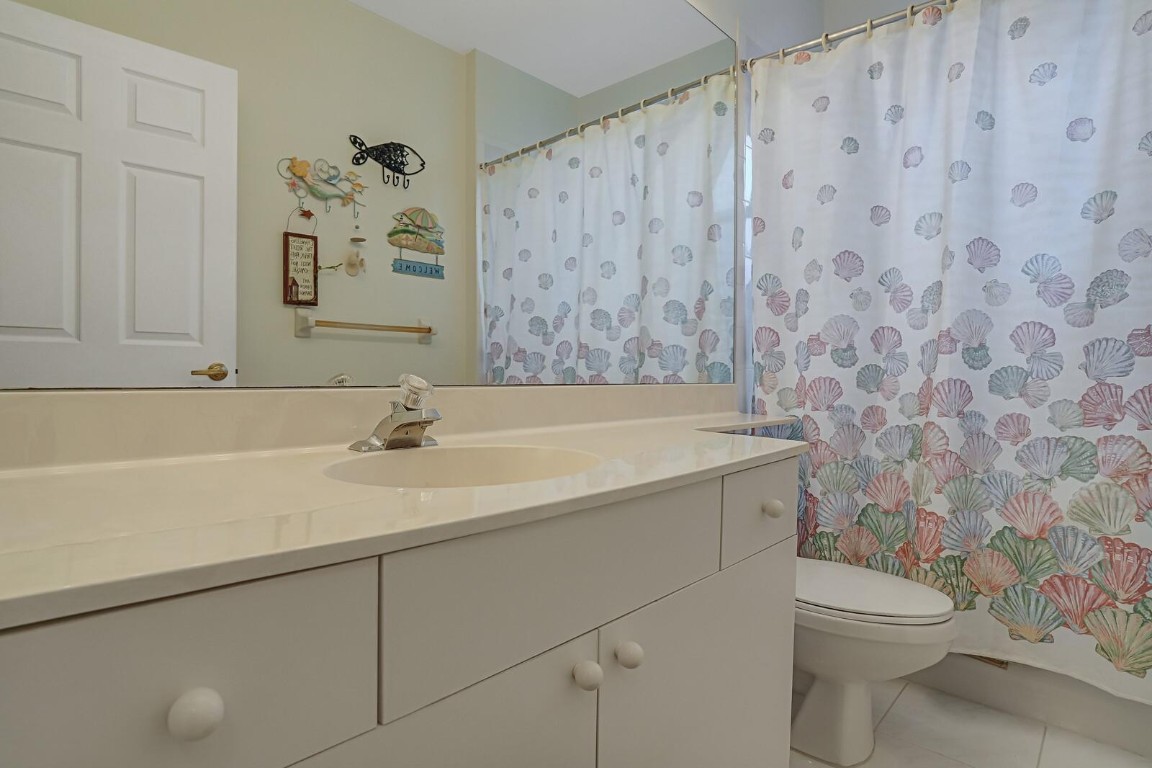 9547 Honeybell Cir