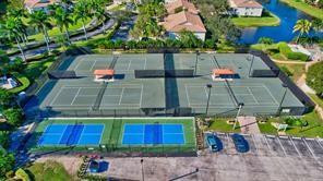 9547 Honeybell Cir