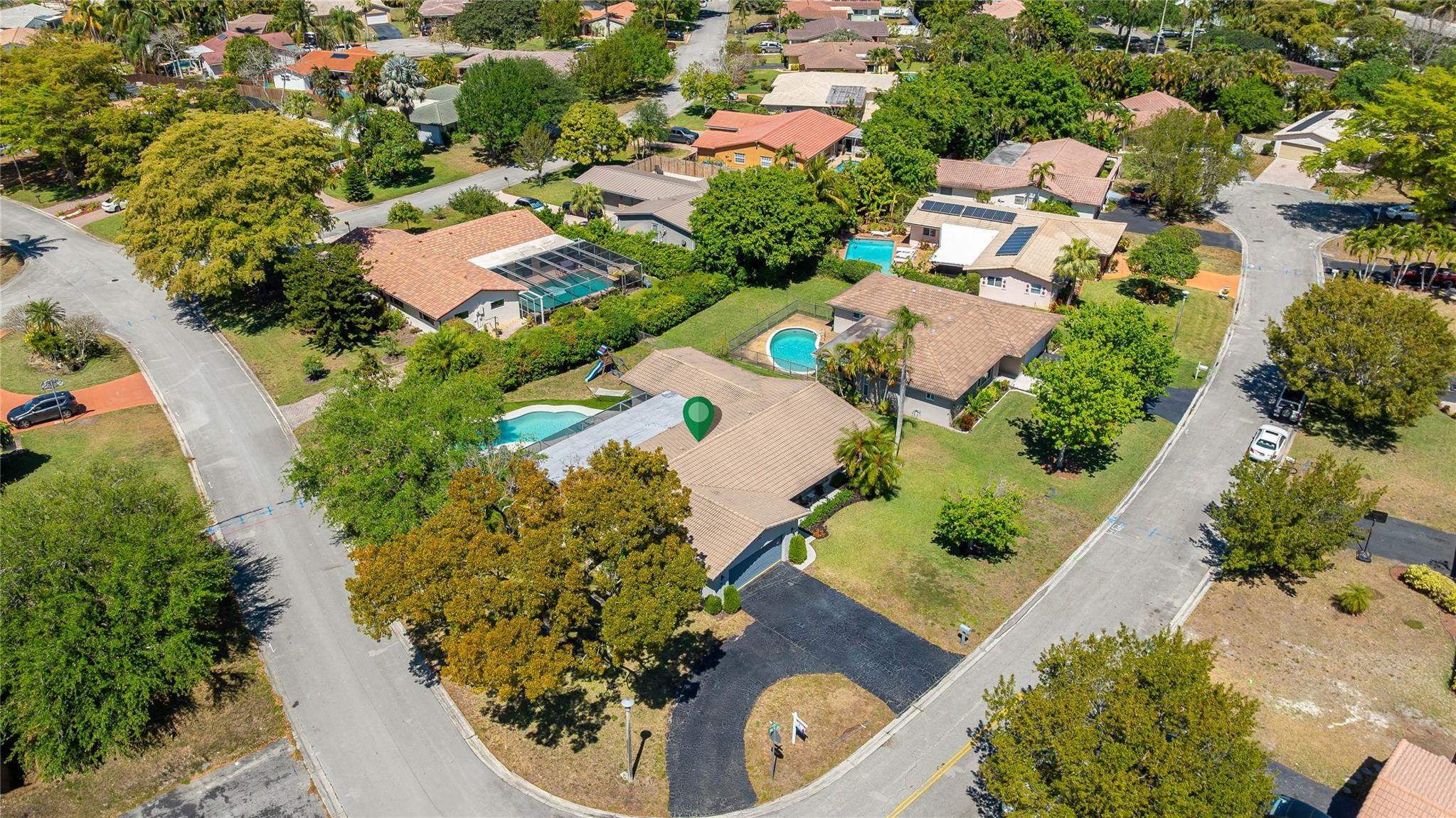 2700 NW 83rd Ter
