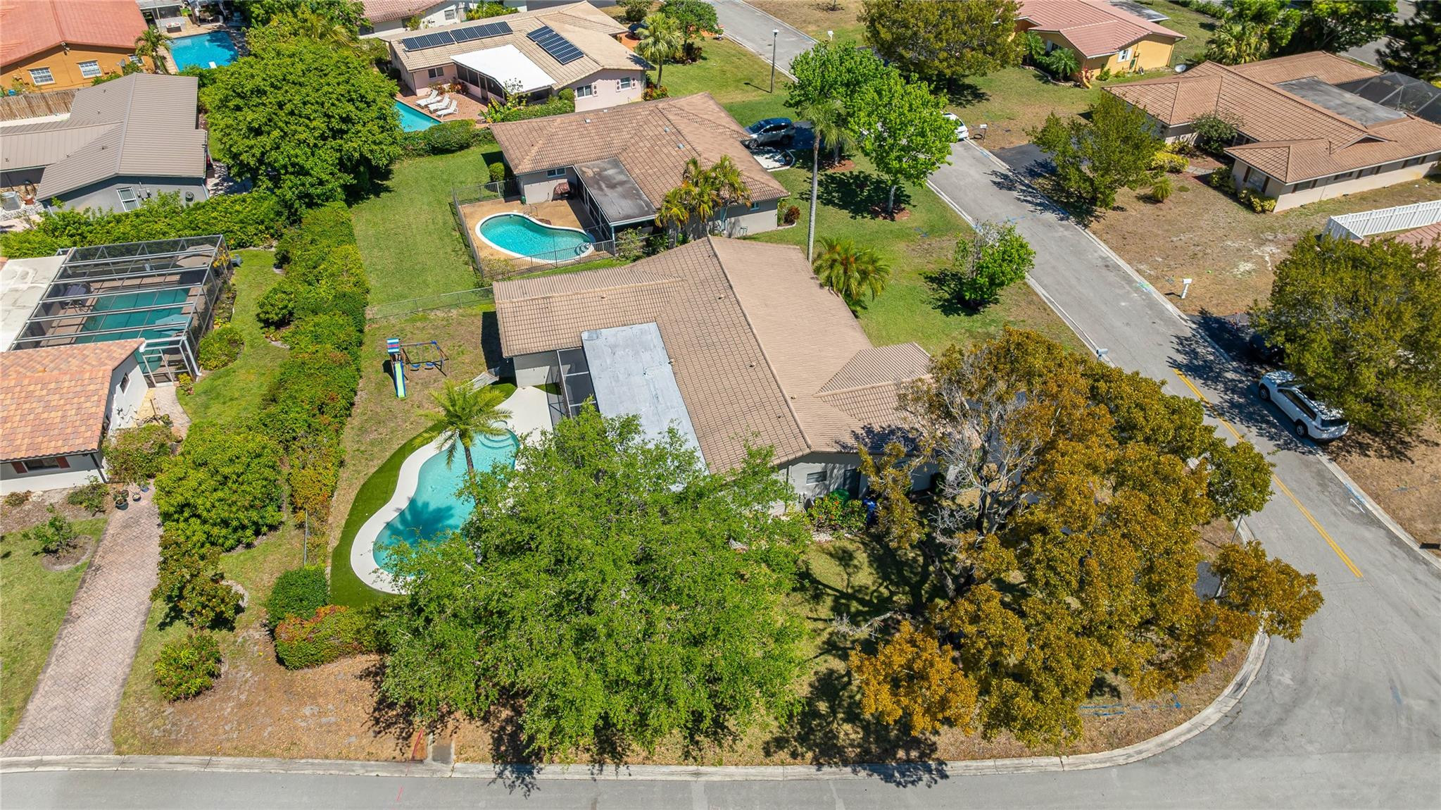 2700 NW 83rd Ter