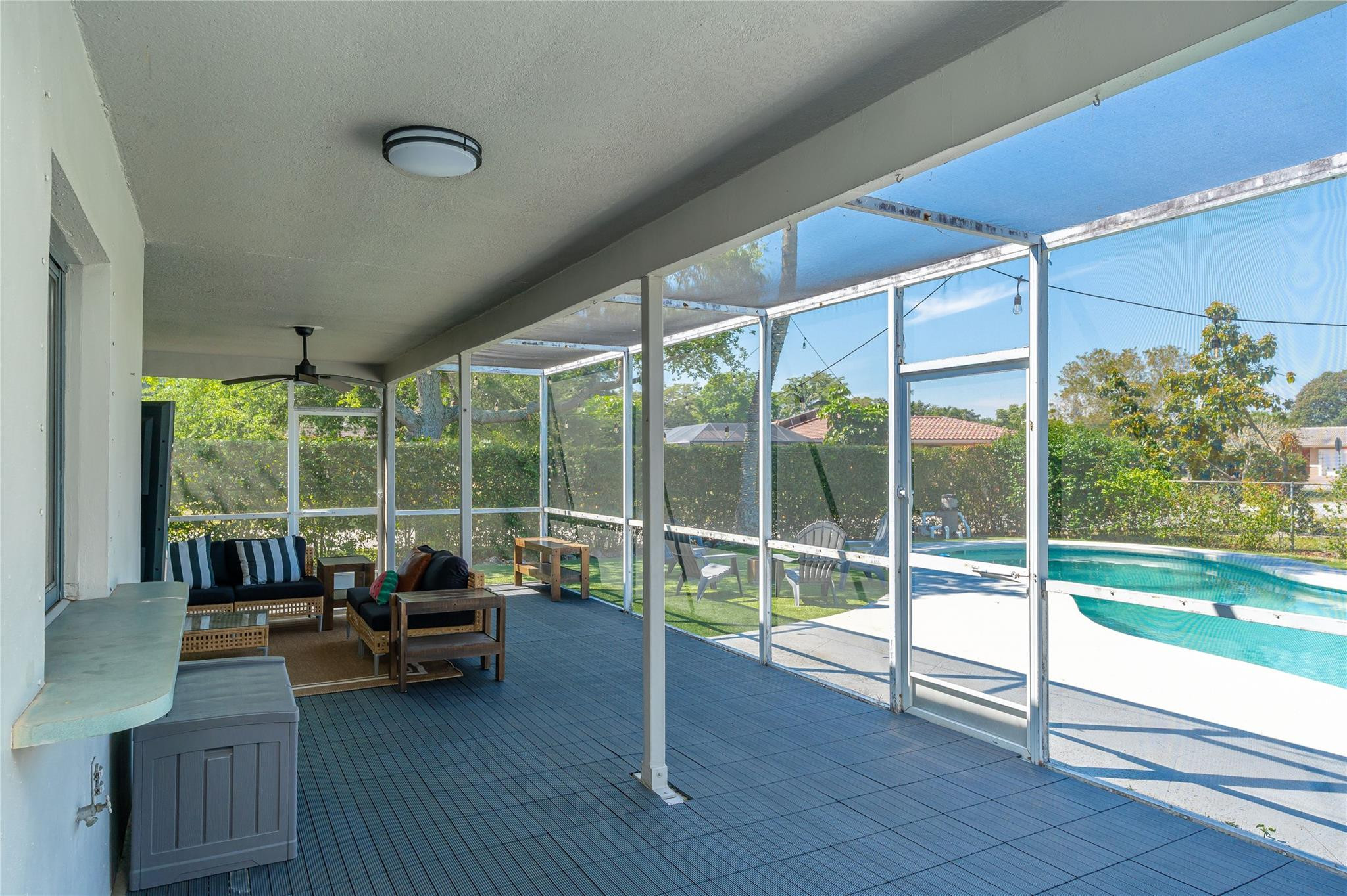 2700 NW 83rd Ter