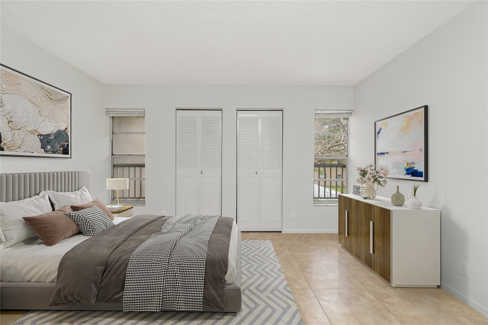 10070 Twin Lakes Dr 10070