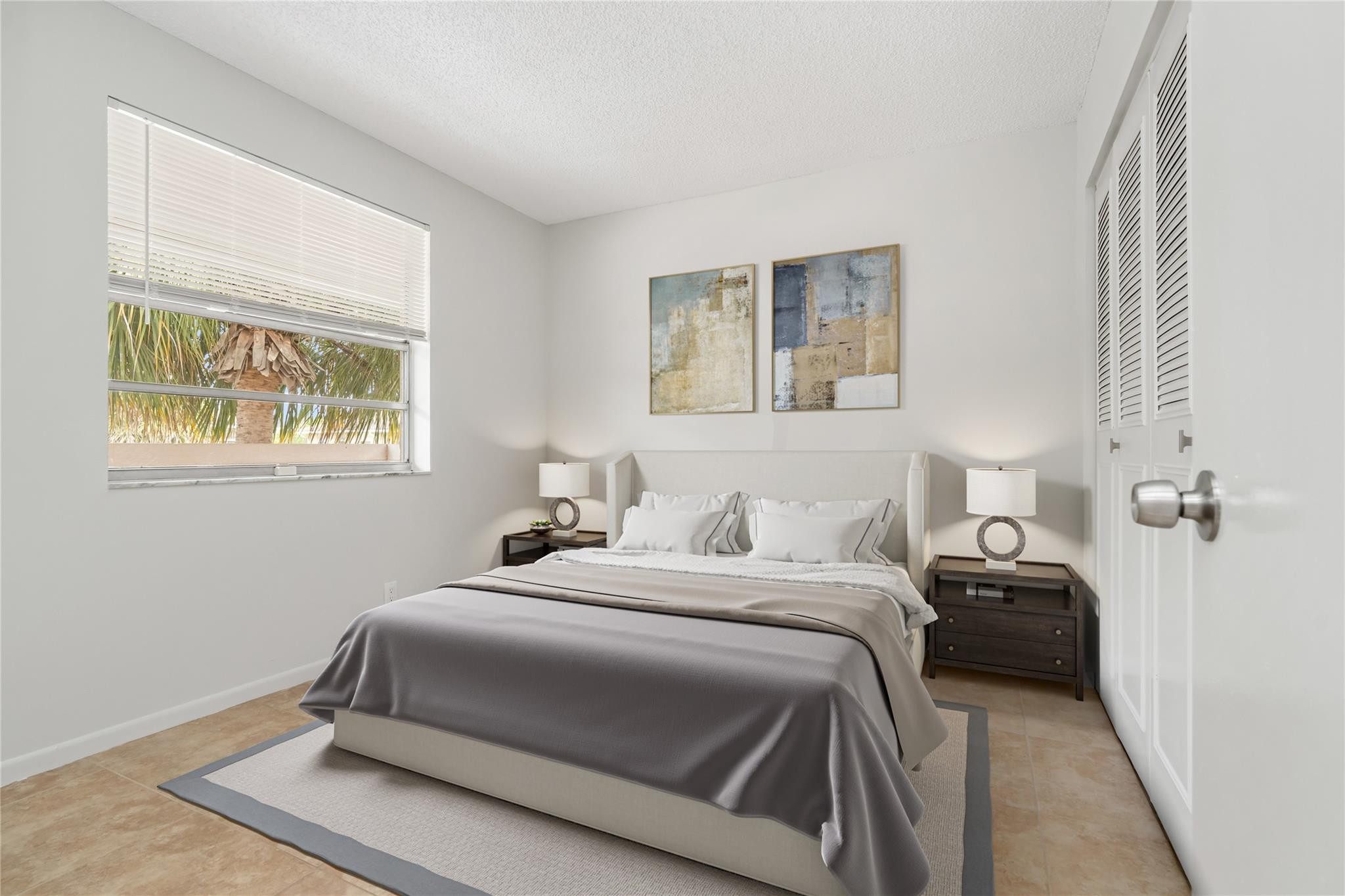 10070 Twin Lakes Dr 10070