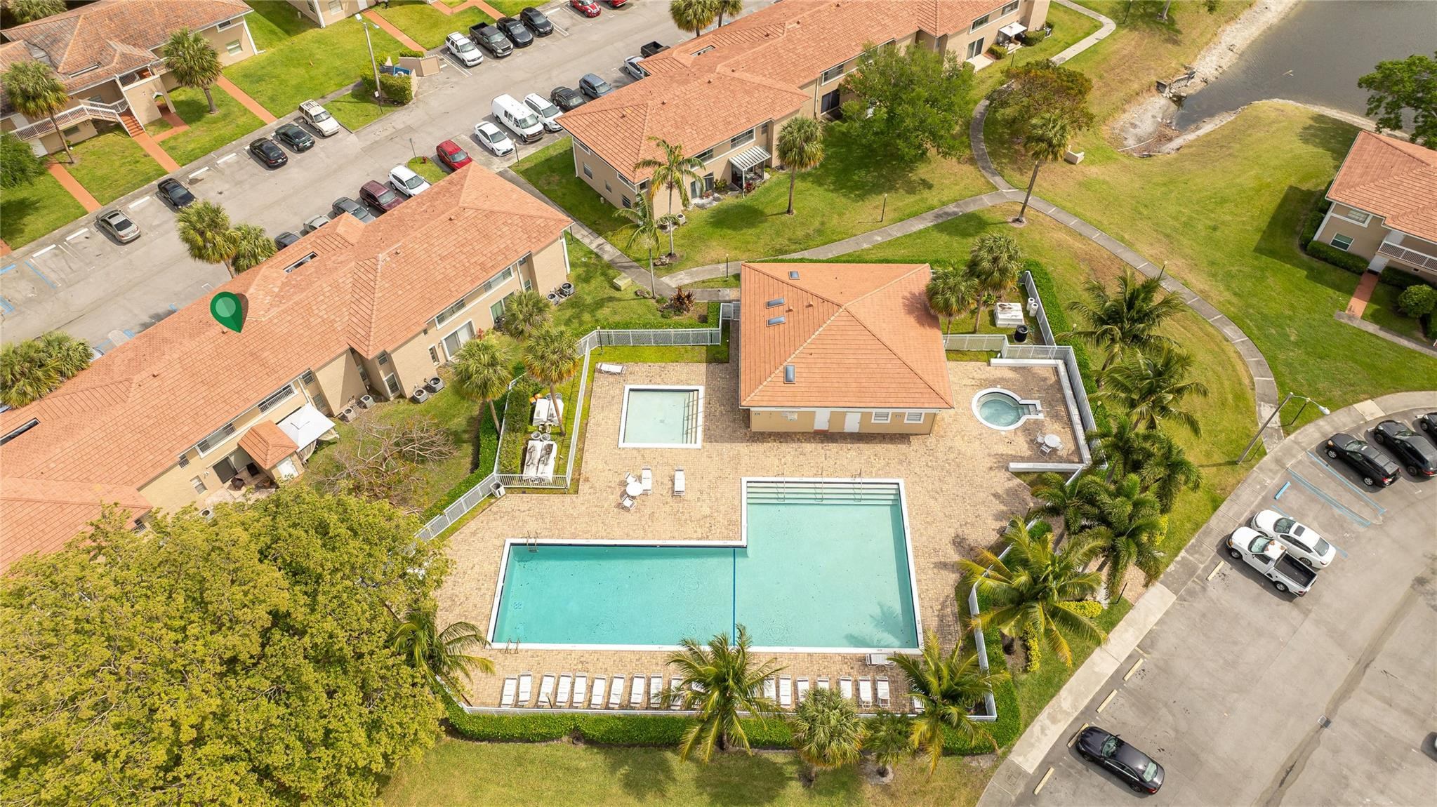 10070 Twin Lakes Dr 10070