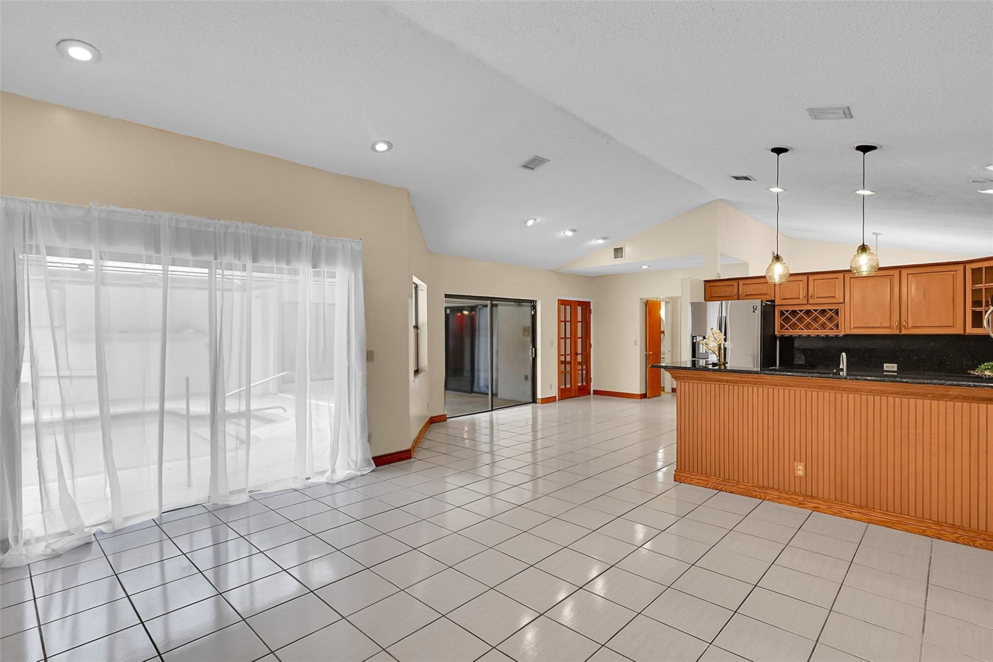 8899 NW 47th Dr