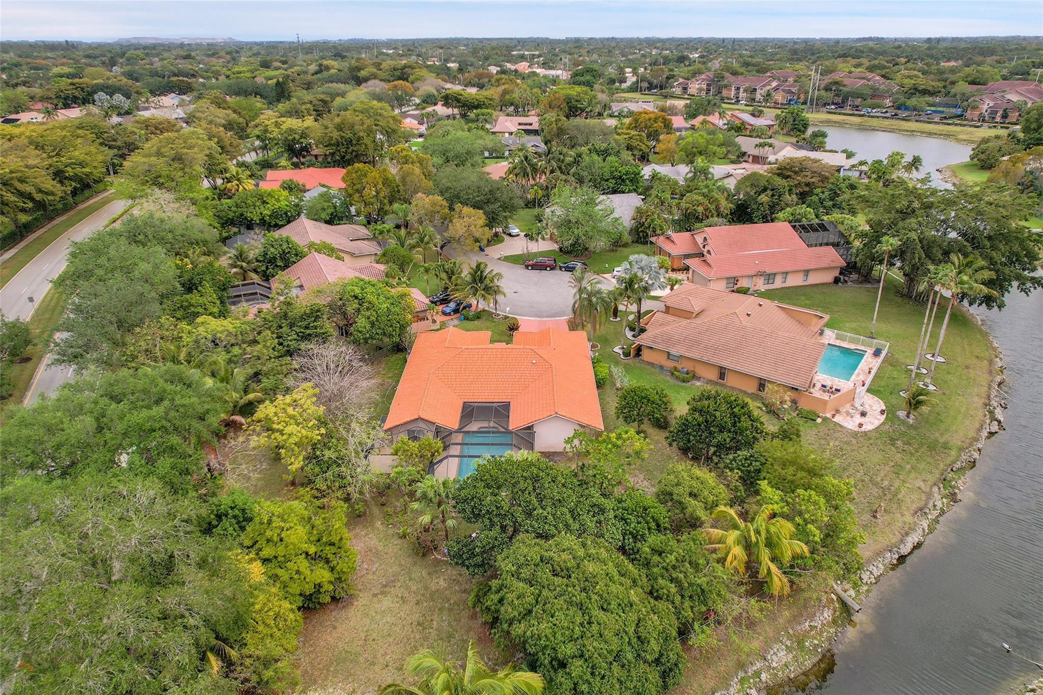 8899 NW 47th Dr