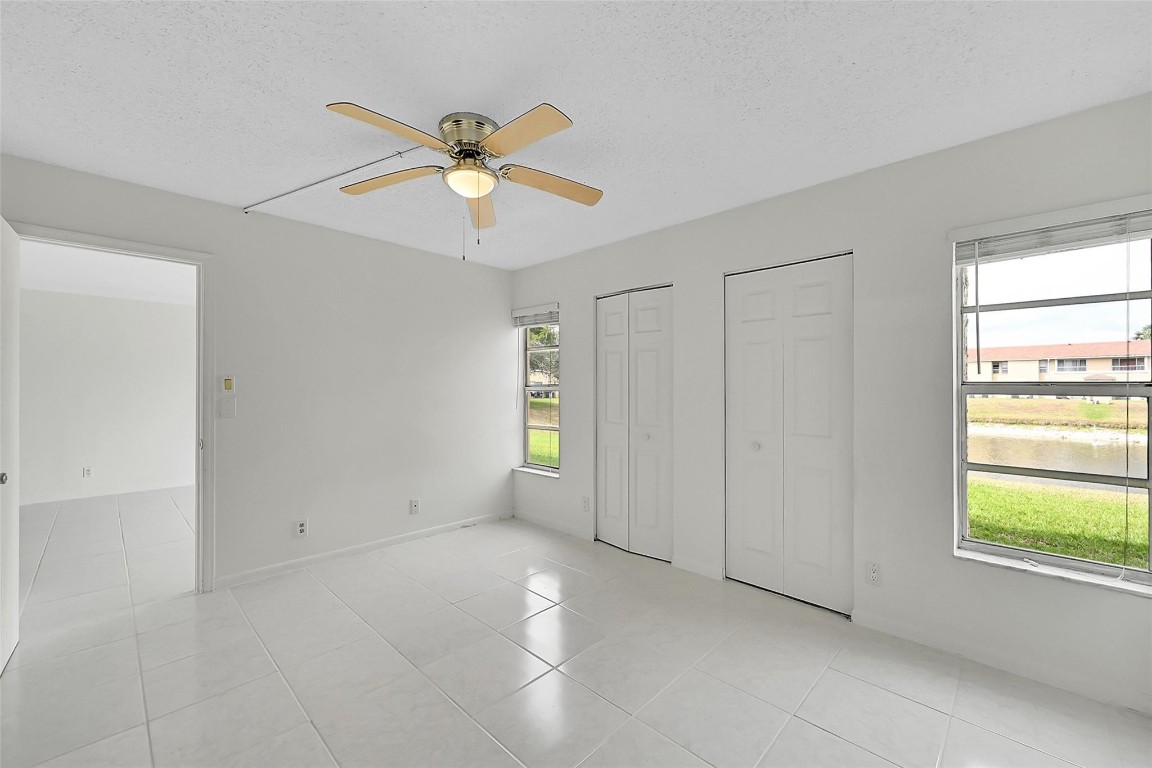 10149 Twin Lakes Dr 2-B