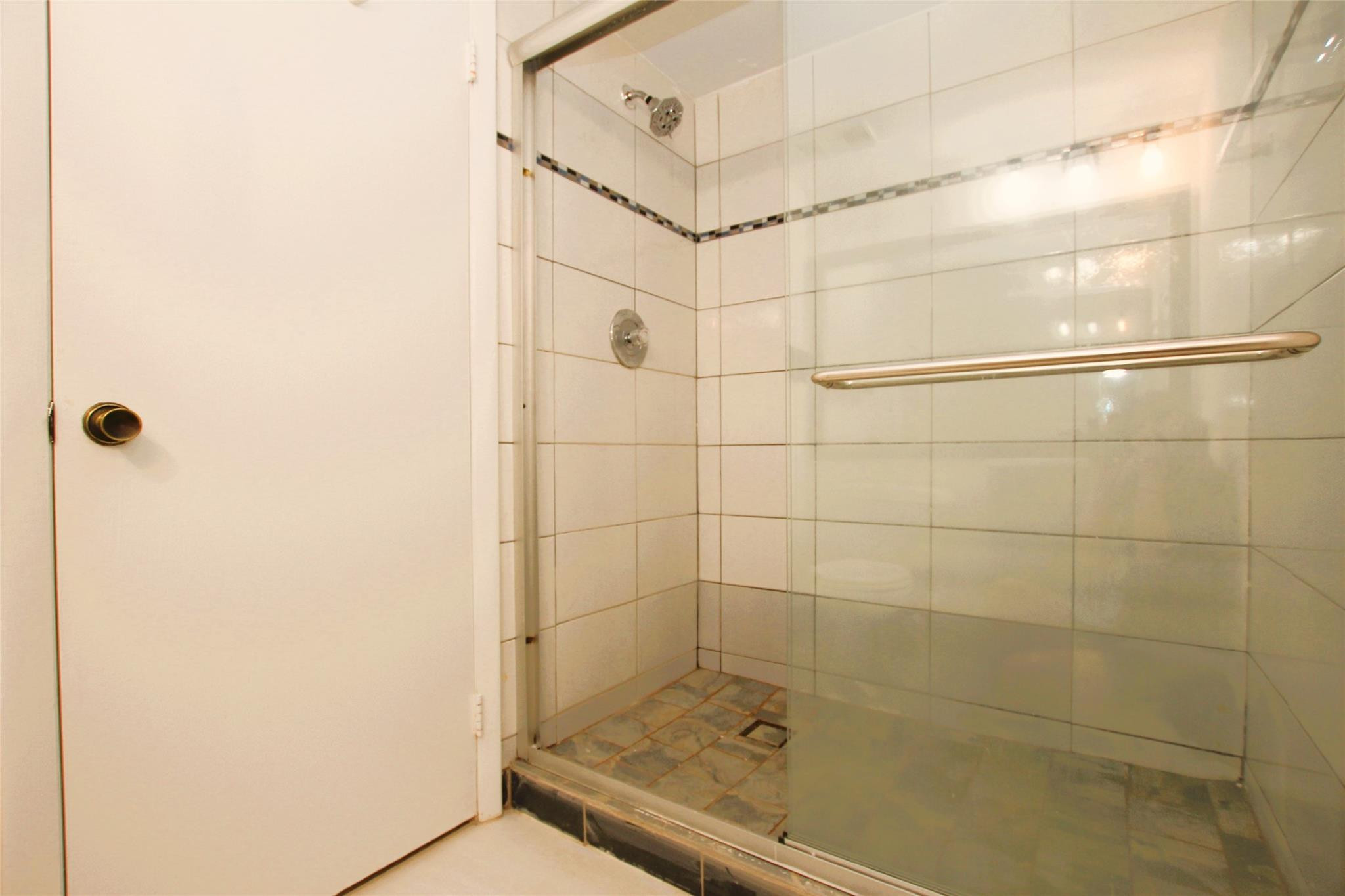 9777 Westview Dr 1118