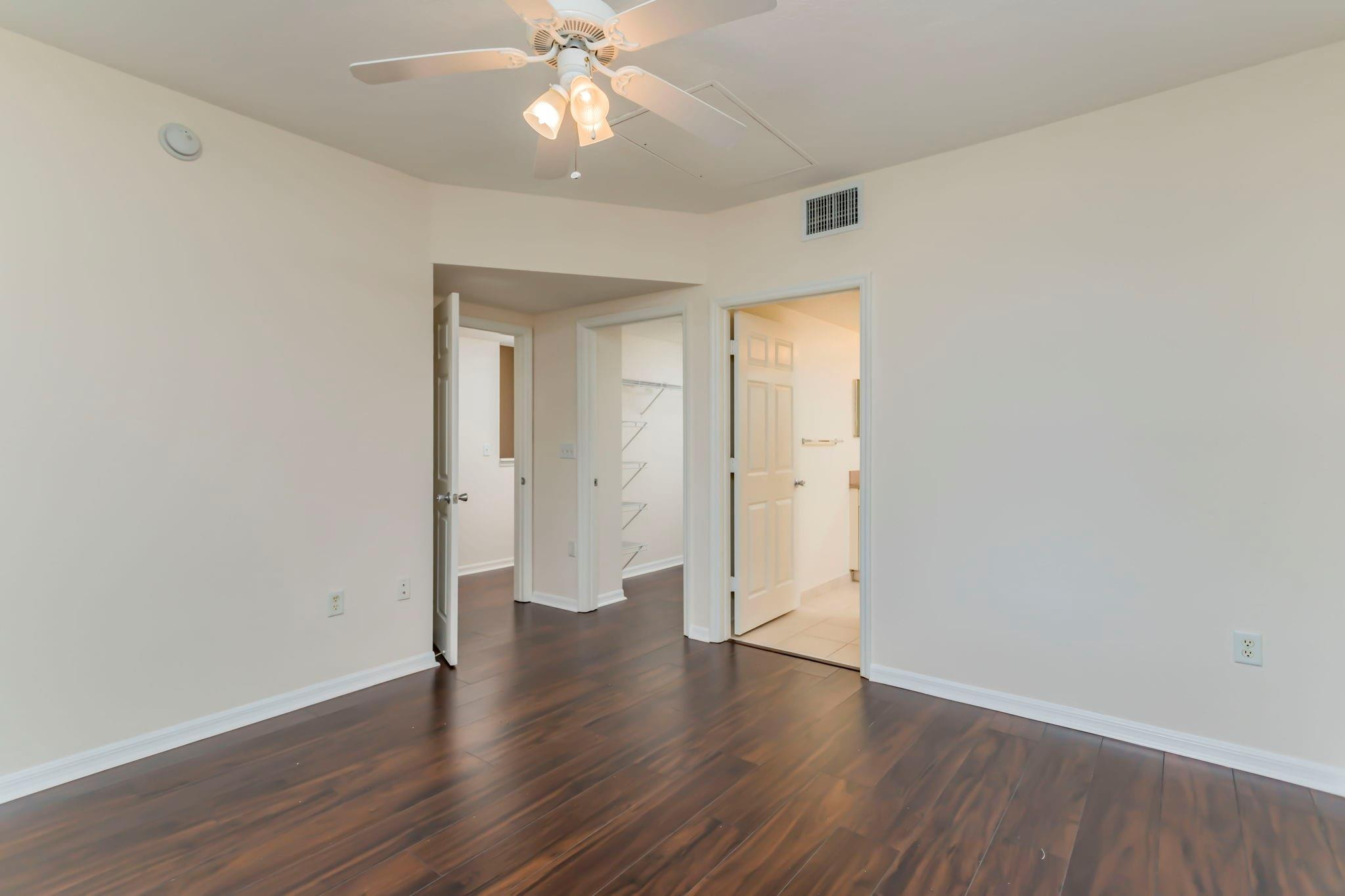 6486 W Sample Rd 16