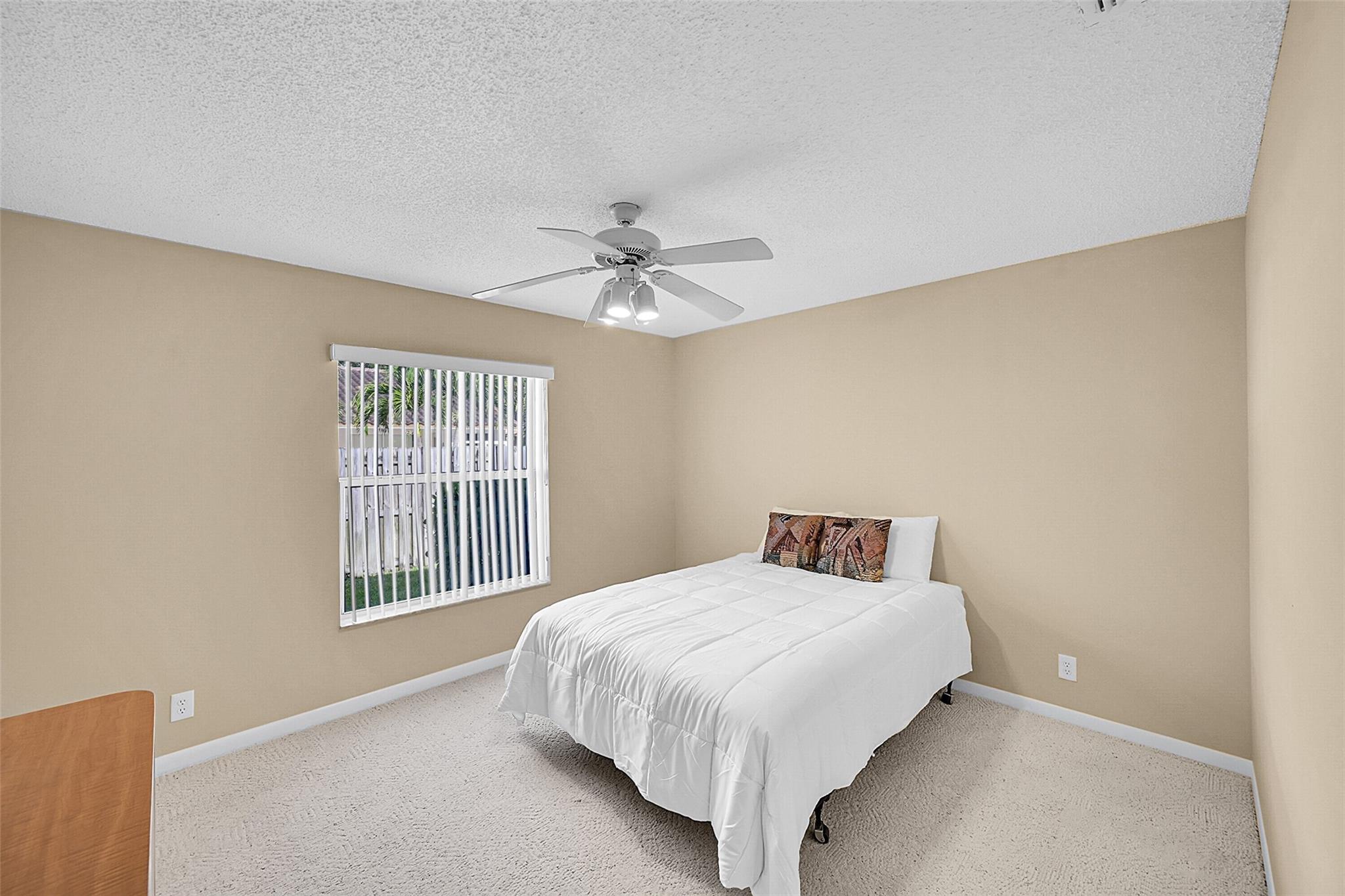 4723 NW 100th Ter
