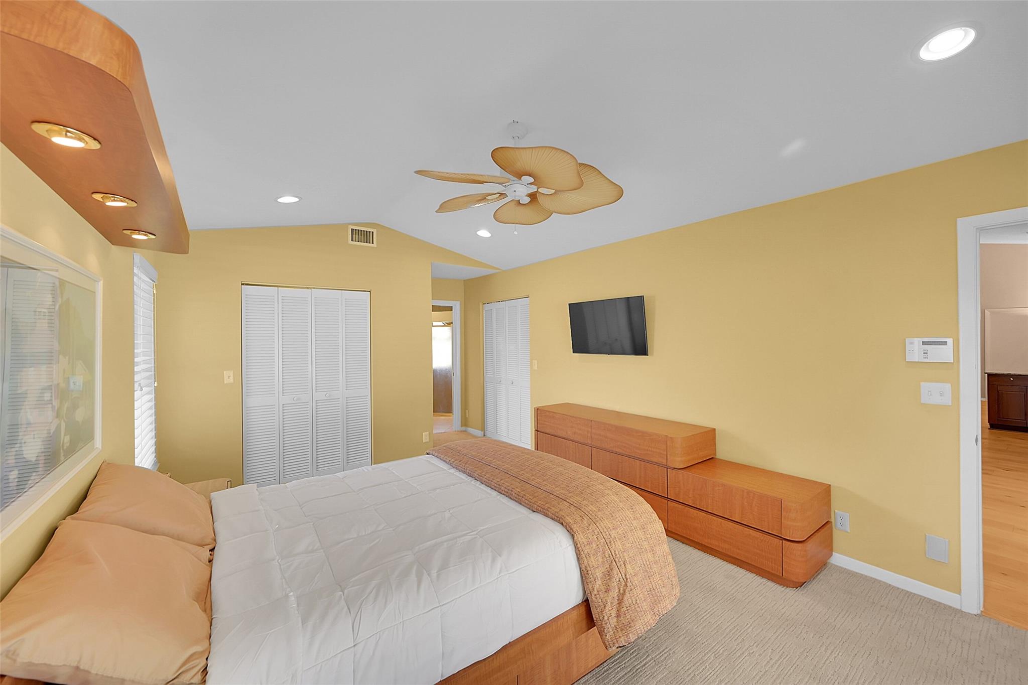4723 NW 100th Ter