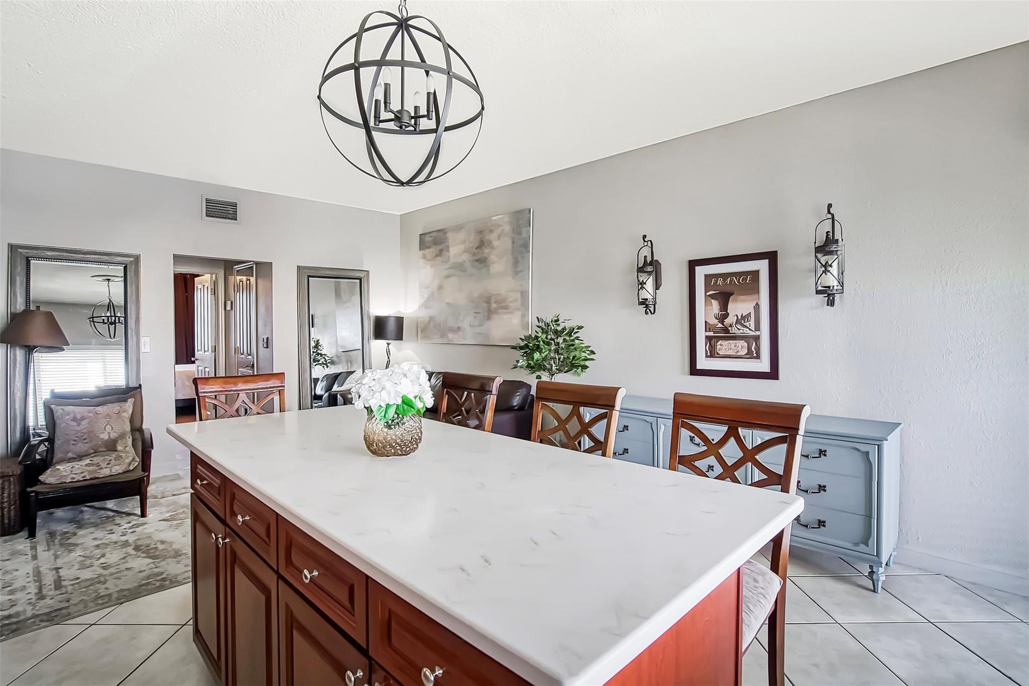 2895 NE 32 ST 306