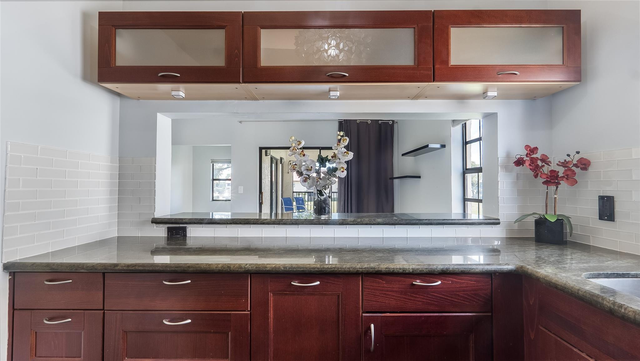410 Freedom Ct 410