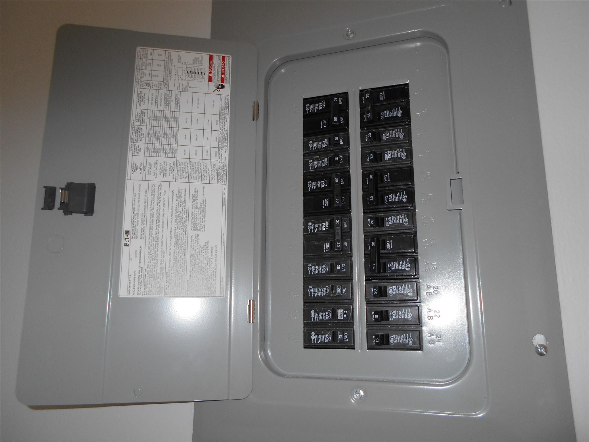 410 Freedom Ct 410