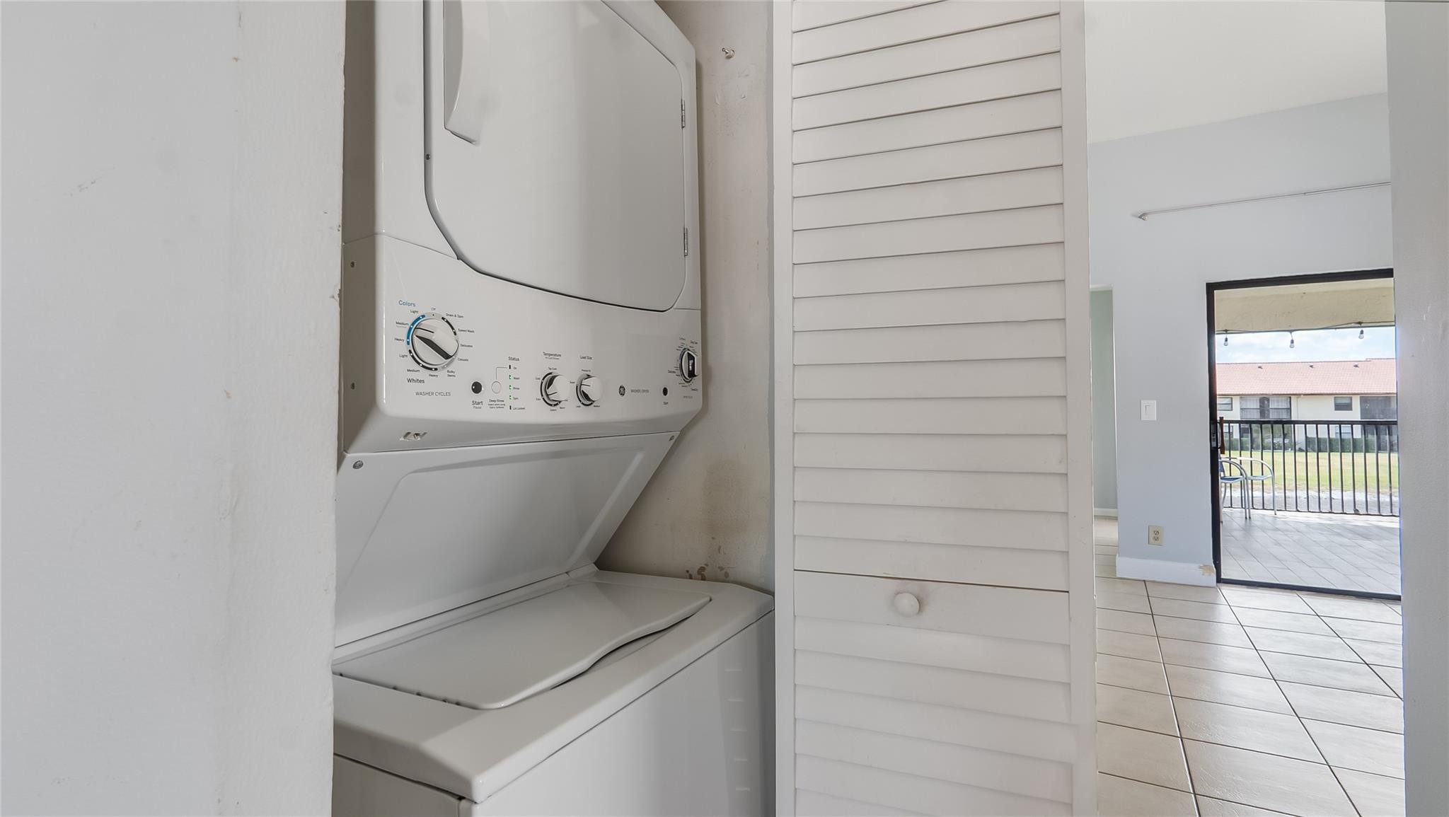 410 Freedom Ct 410