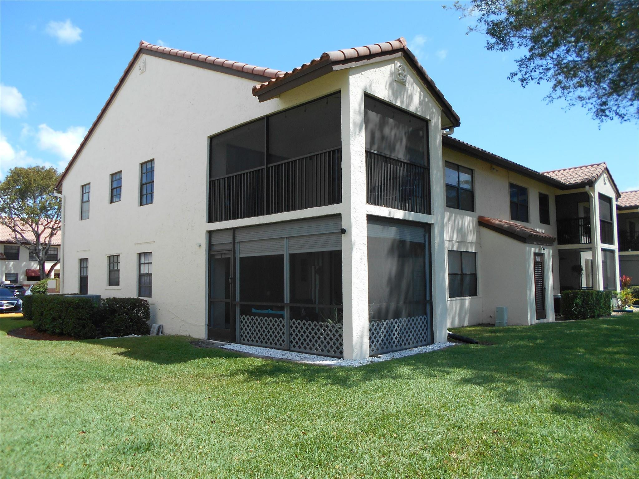 410 Freedom Ct 410