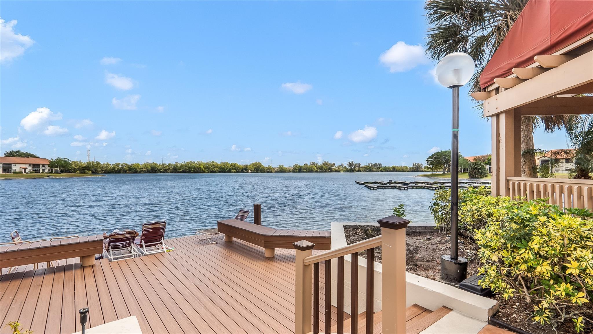 410 Freedom Ct 410