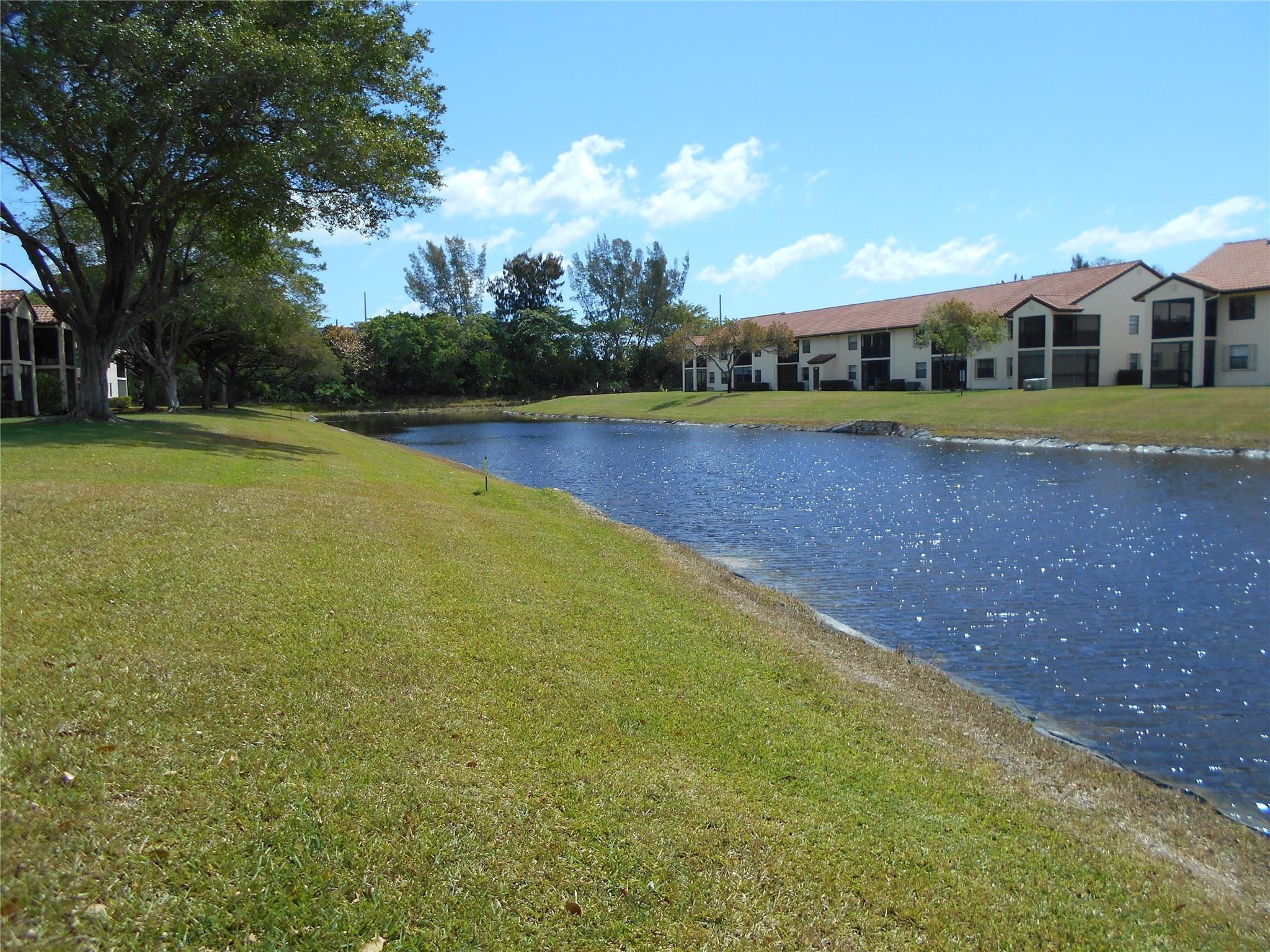 410 Freedom Ct 410