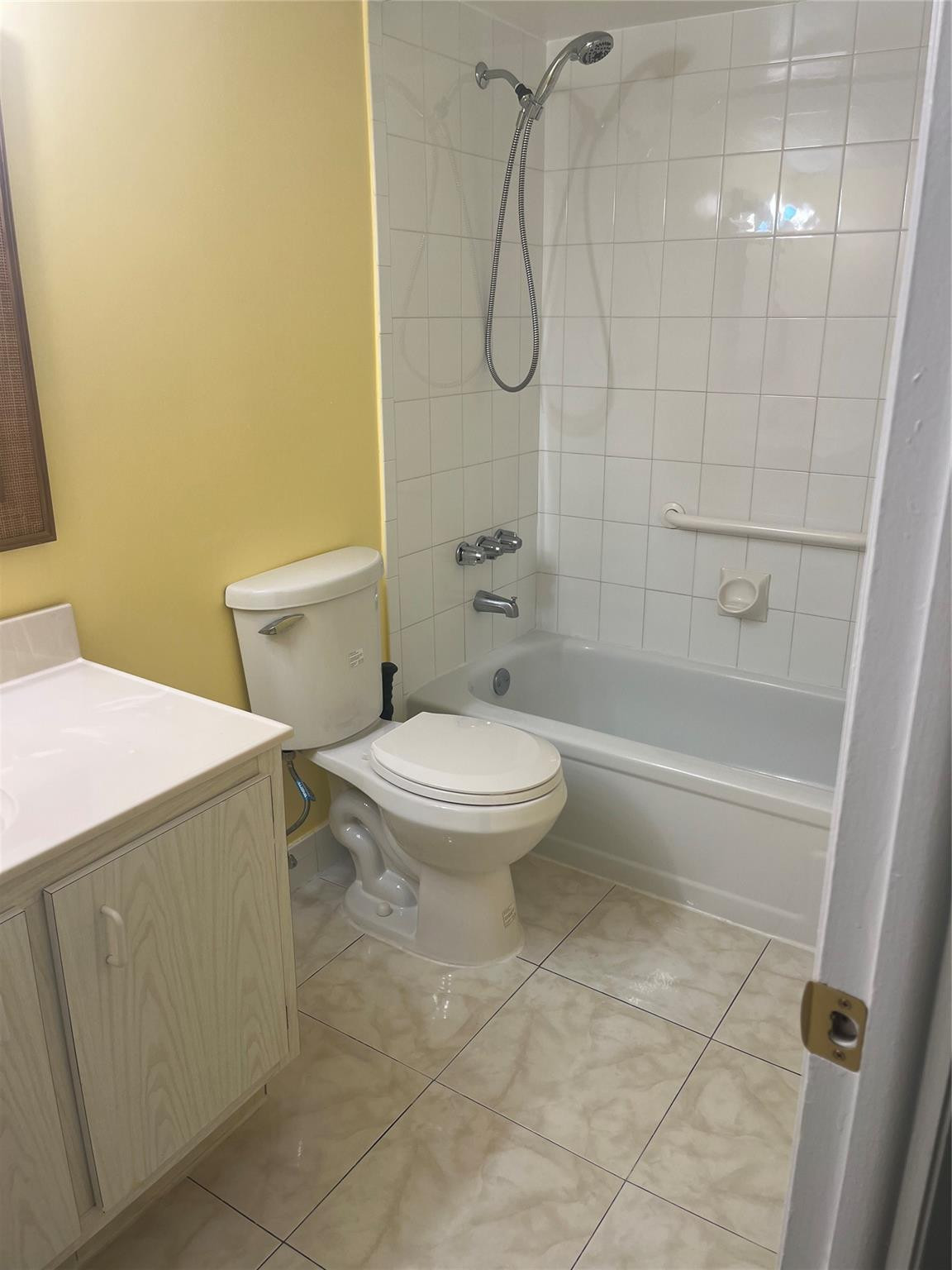 1830 N Lauderdale Ave 4311